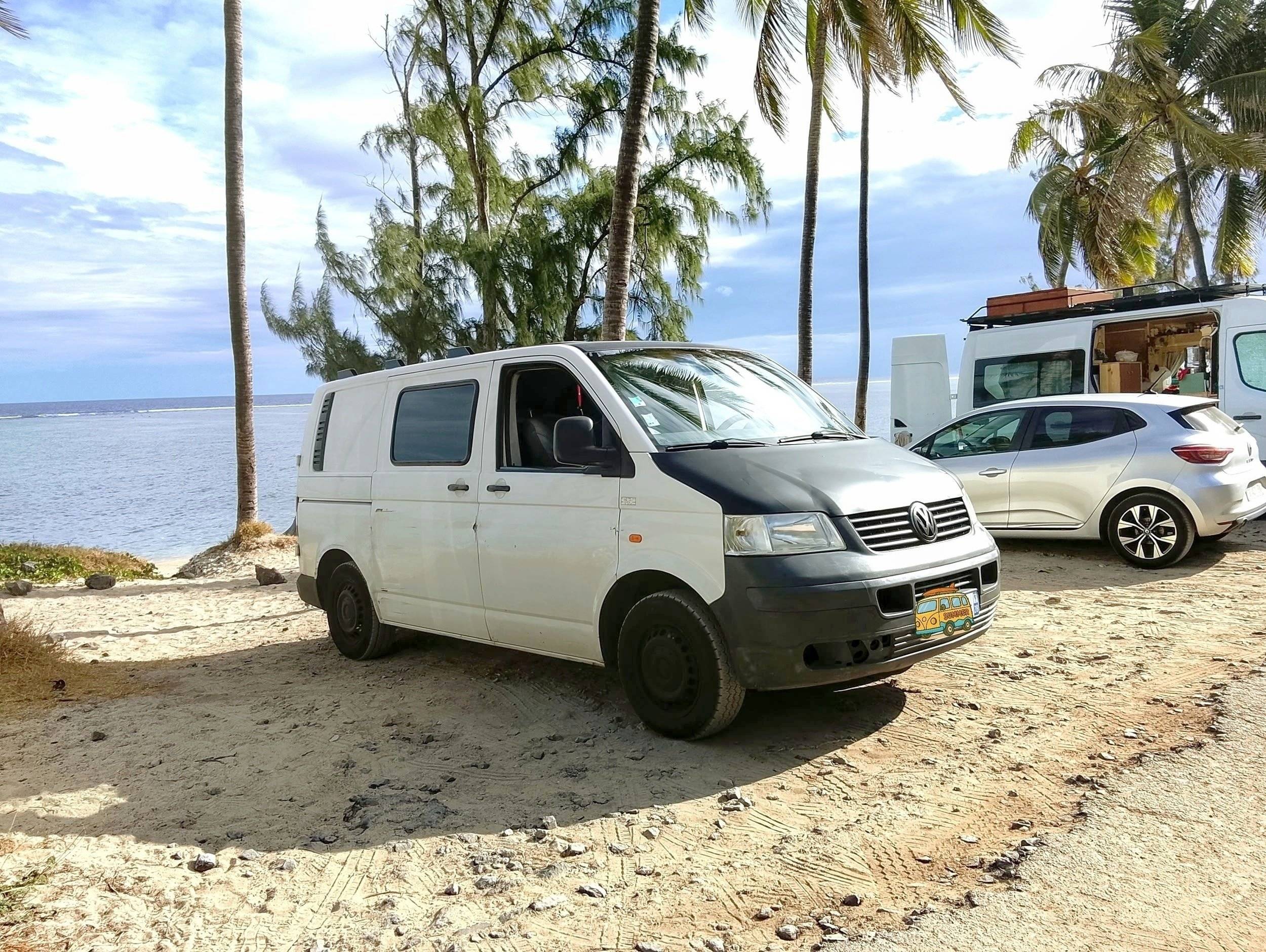 Eethoek Volkswagen Transporter T5 - Yescapa