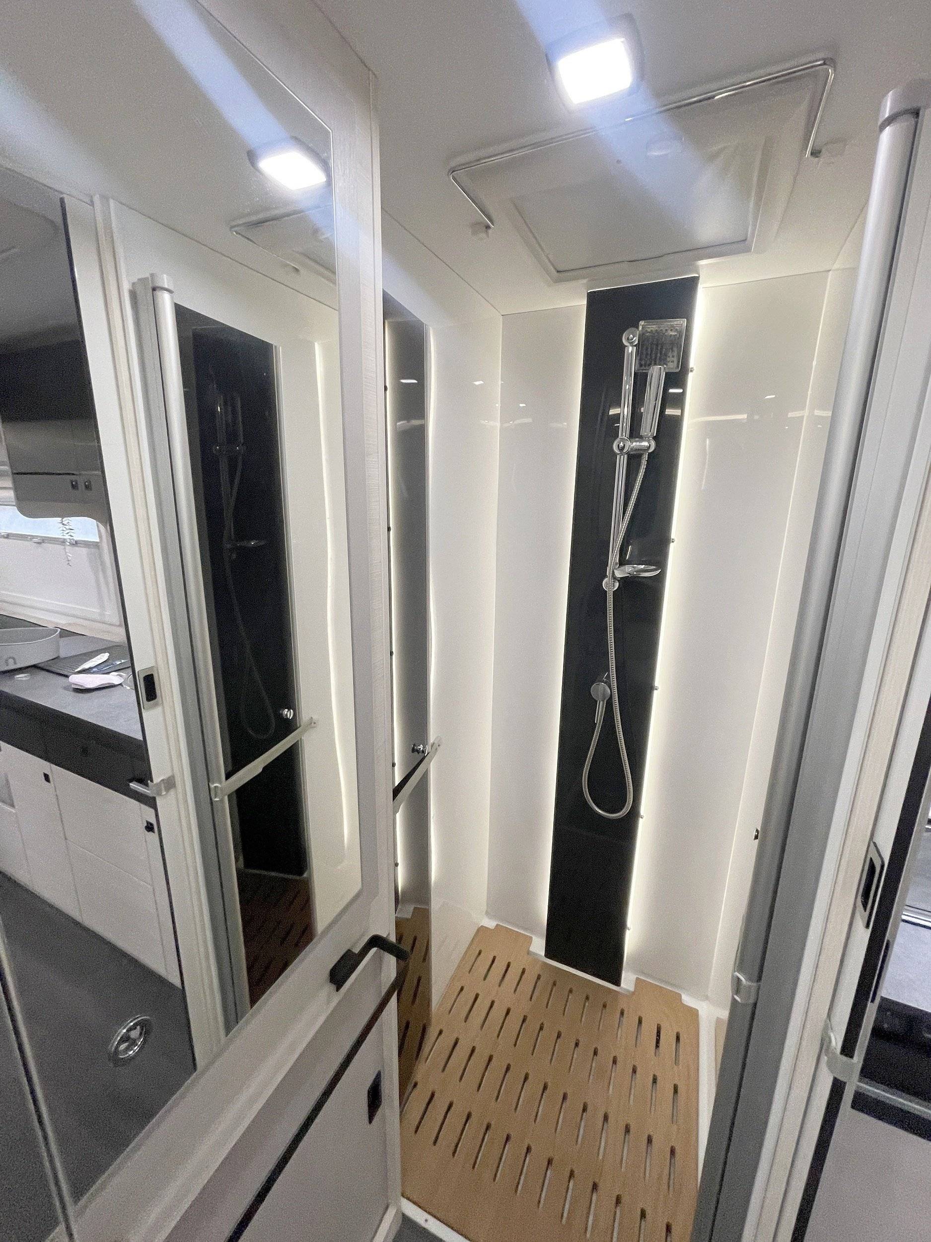 Chausson transit TDCI 170CH boite automatique