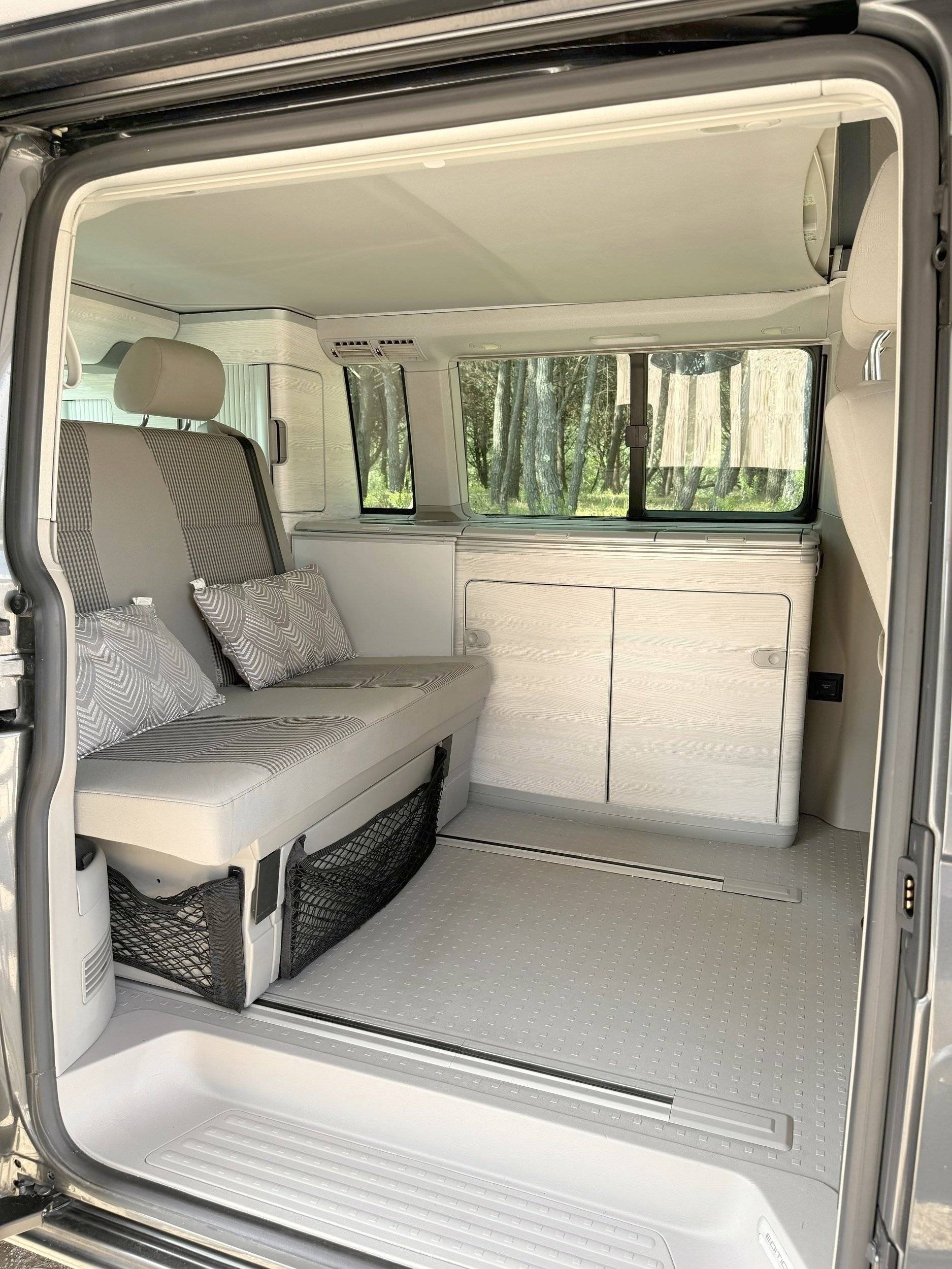 Volkswagen California Coast