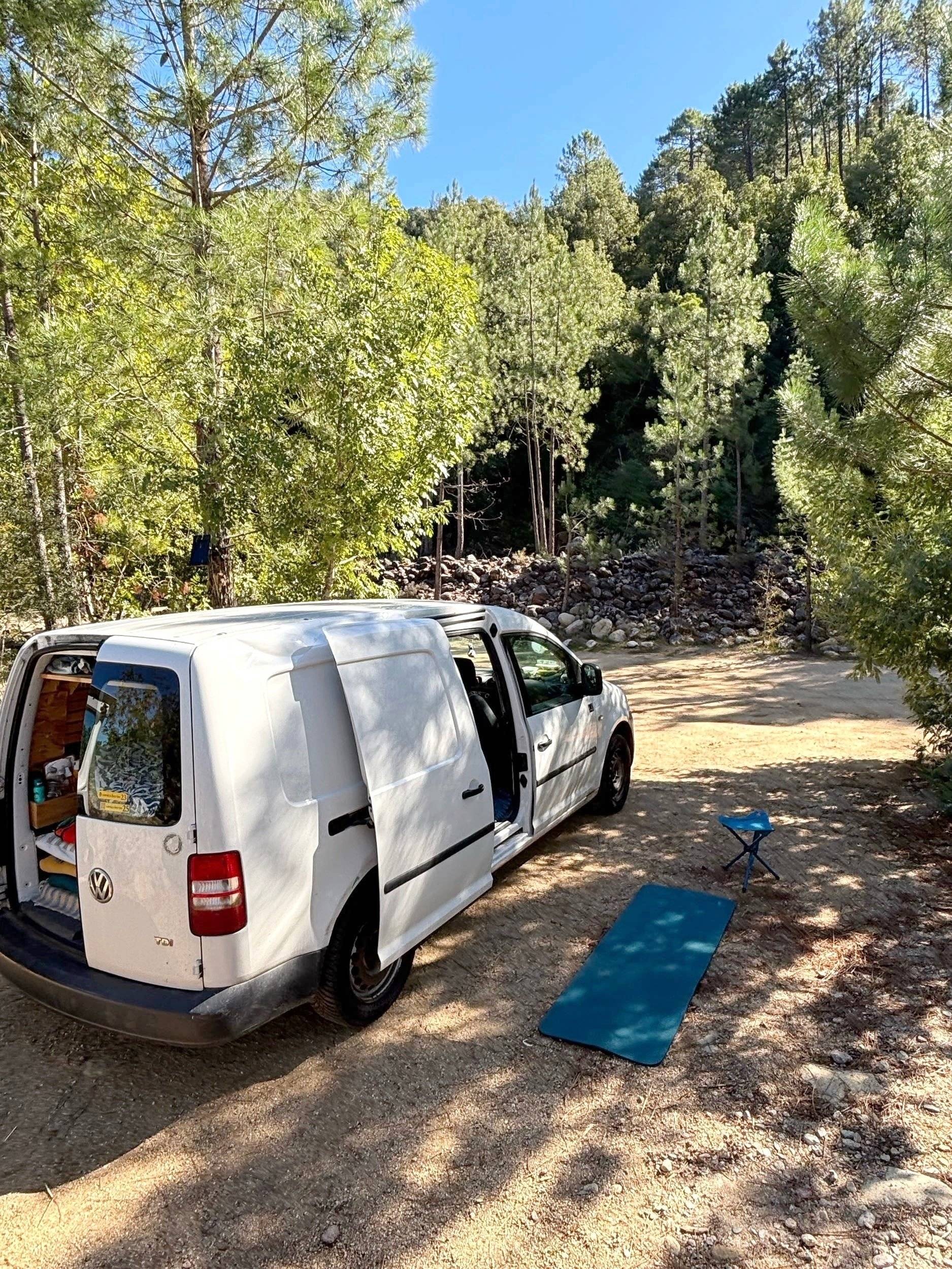 caddy  Caddy Maxi Van