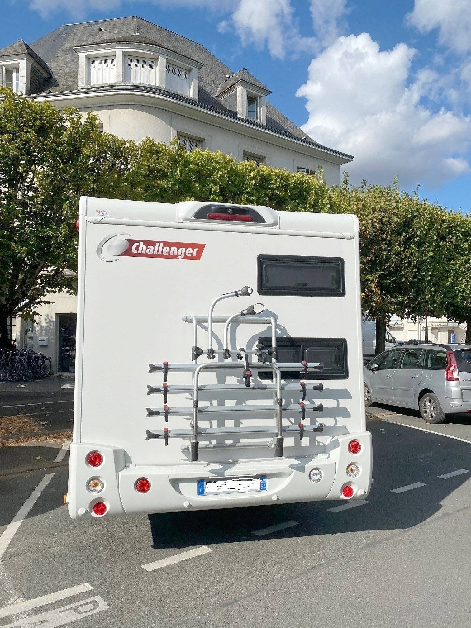 Challenger Challenger C256 VIP