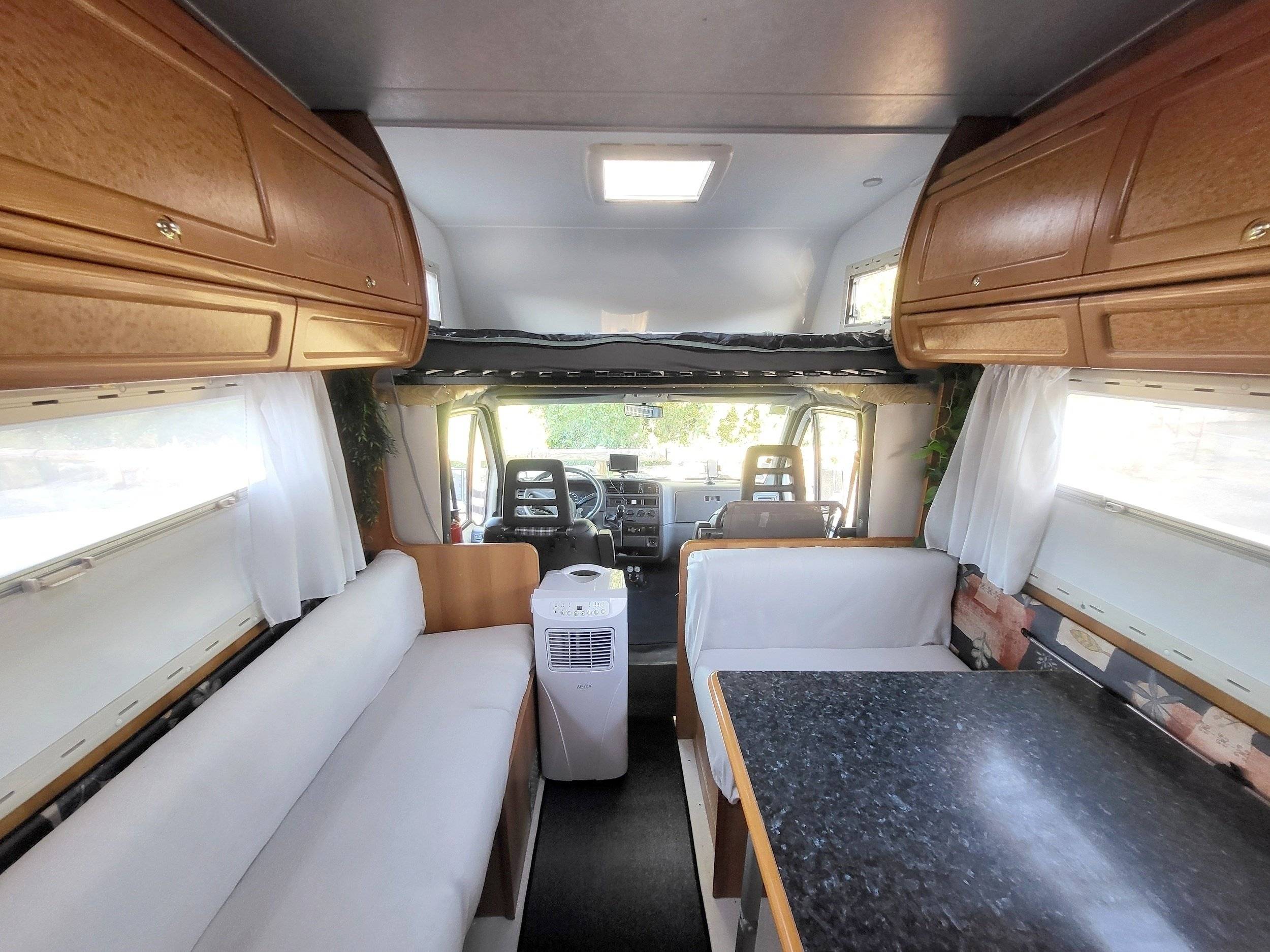 Coin repas Fiat FIAT DUCATO - Yescapa