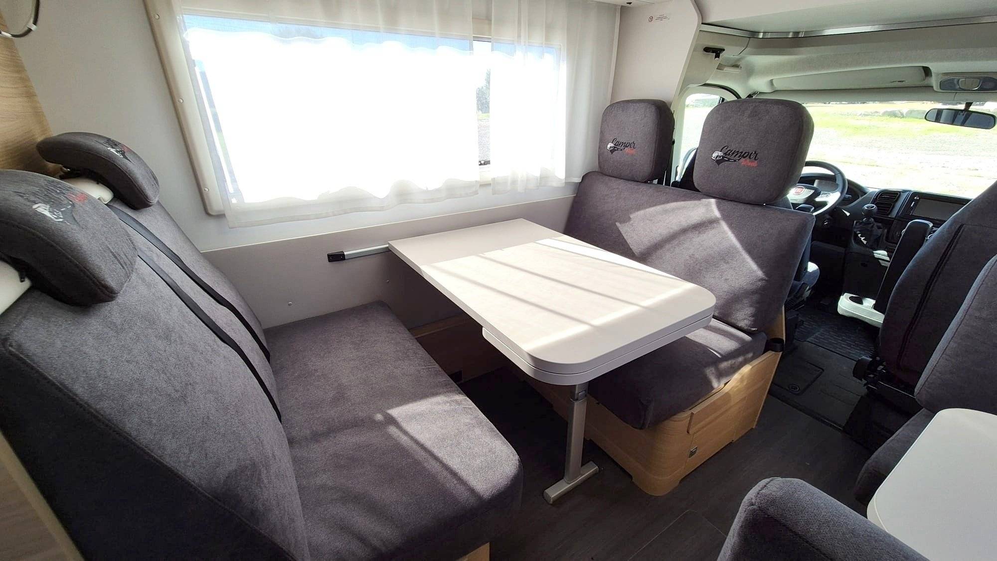 Adria CORAL 650DK