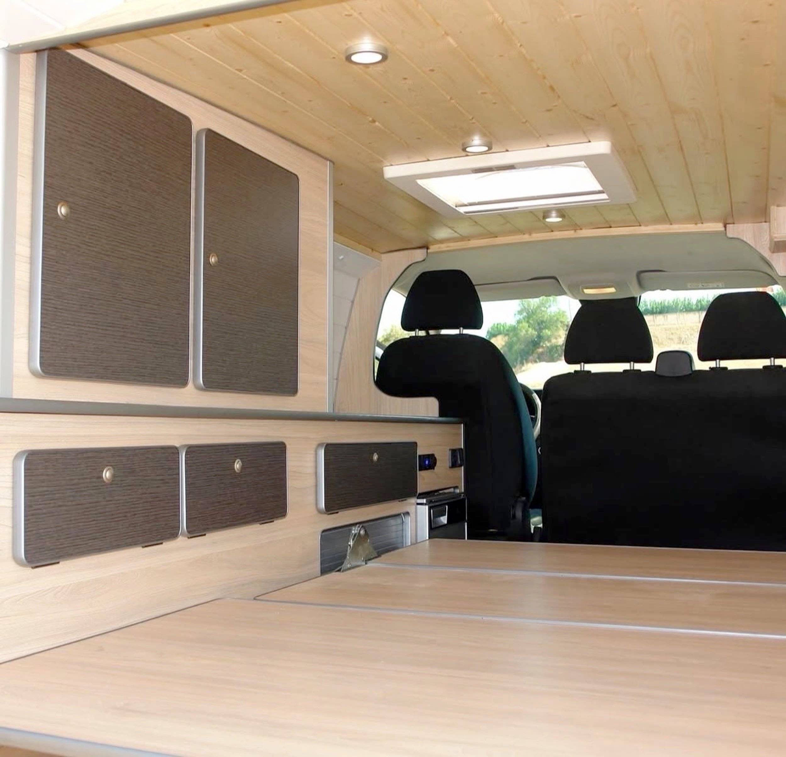 Berth Mercedes 1,6 l 114 ch - Yescapa