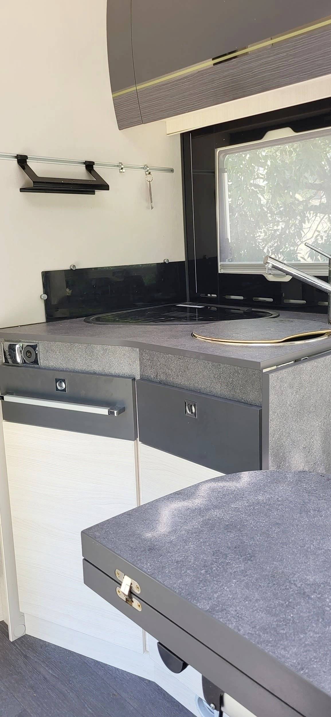 Kitchen Fiat - Yescapa