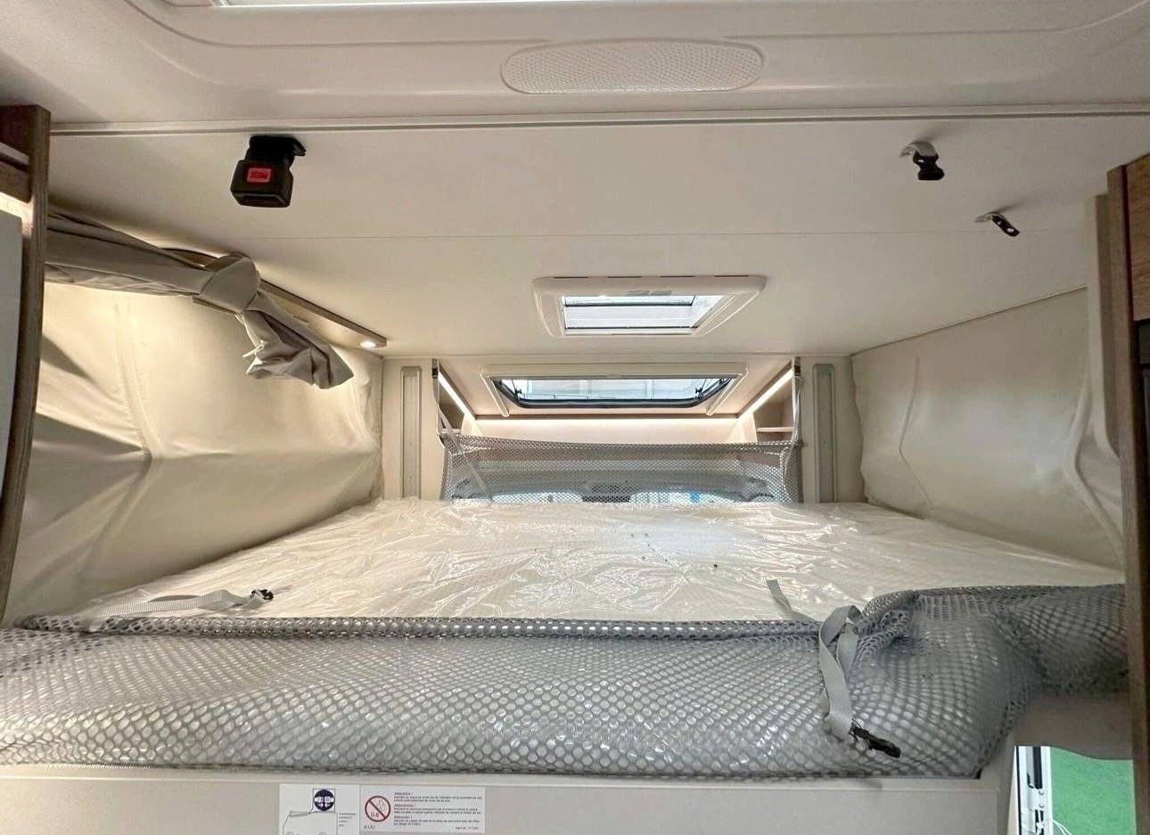 Dethleffs T 7057 Dbm