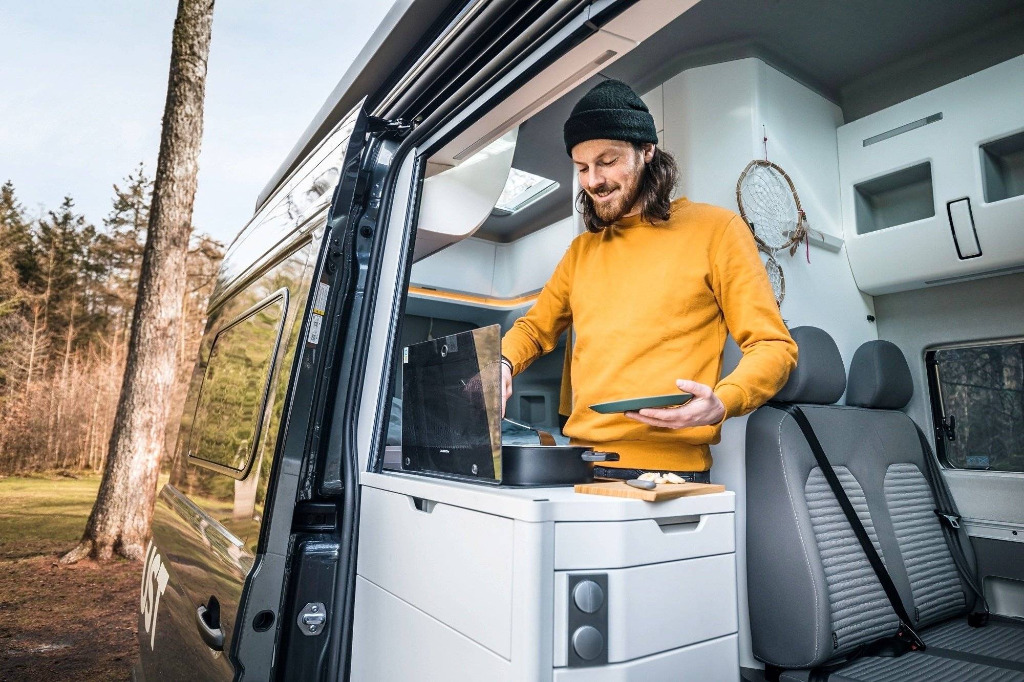 Volkswagen Grand California 600