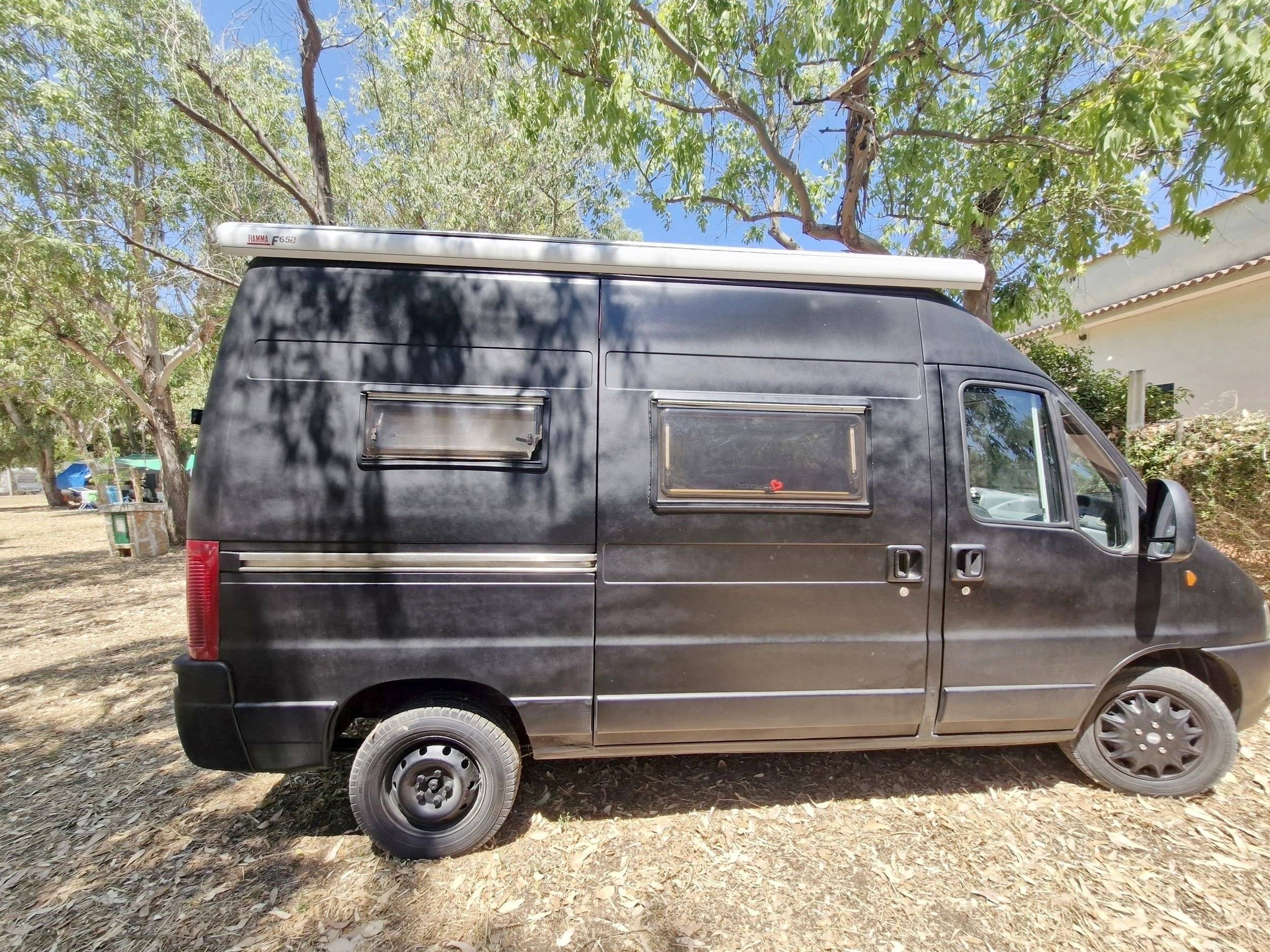 Make My Van Personnalisé
