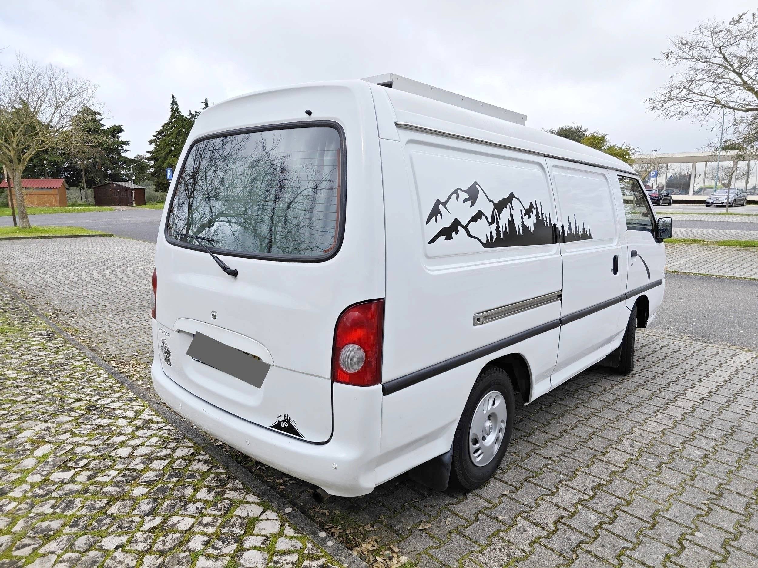 Hyundai H100