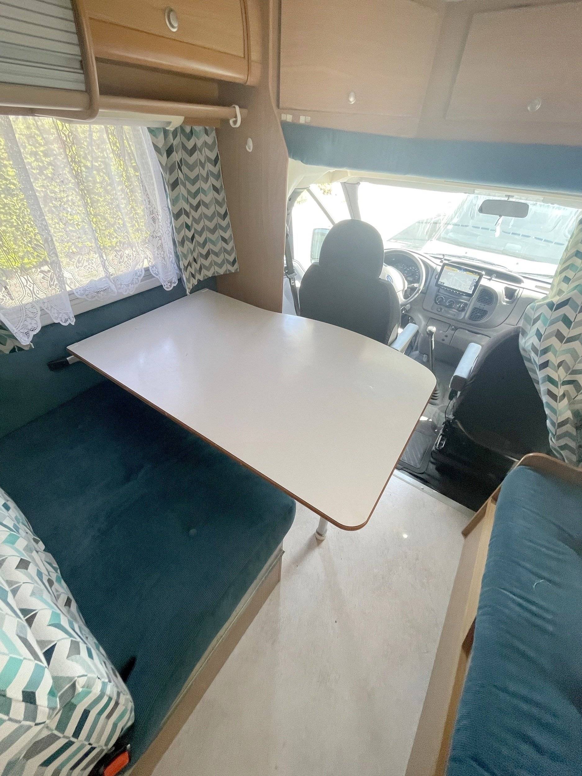 Essecke Ford Transit - Yescapa