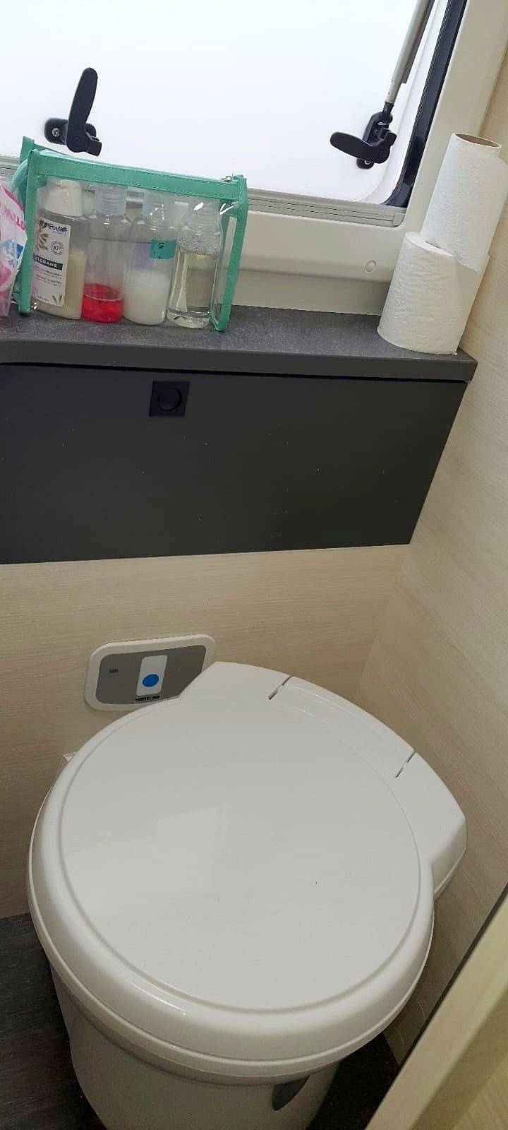 Challenger 380 GRAPHITE