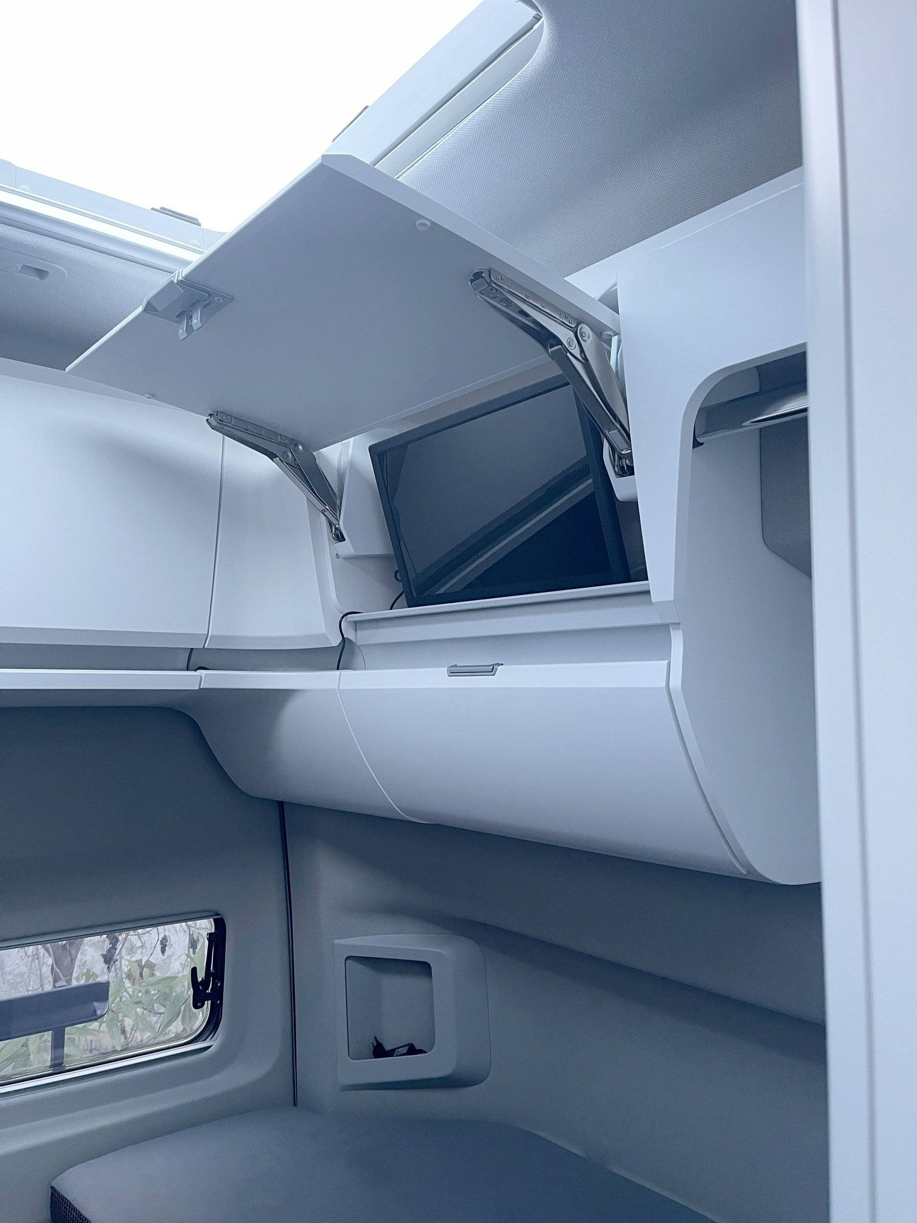 Grand California 600 Grand California 600