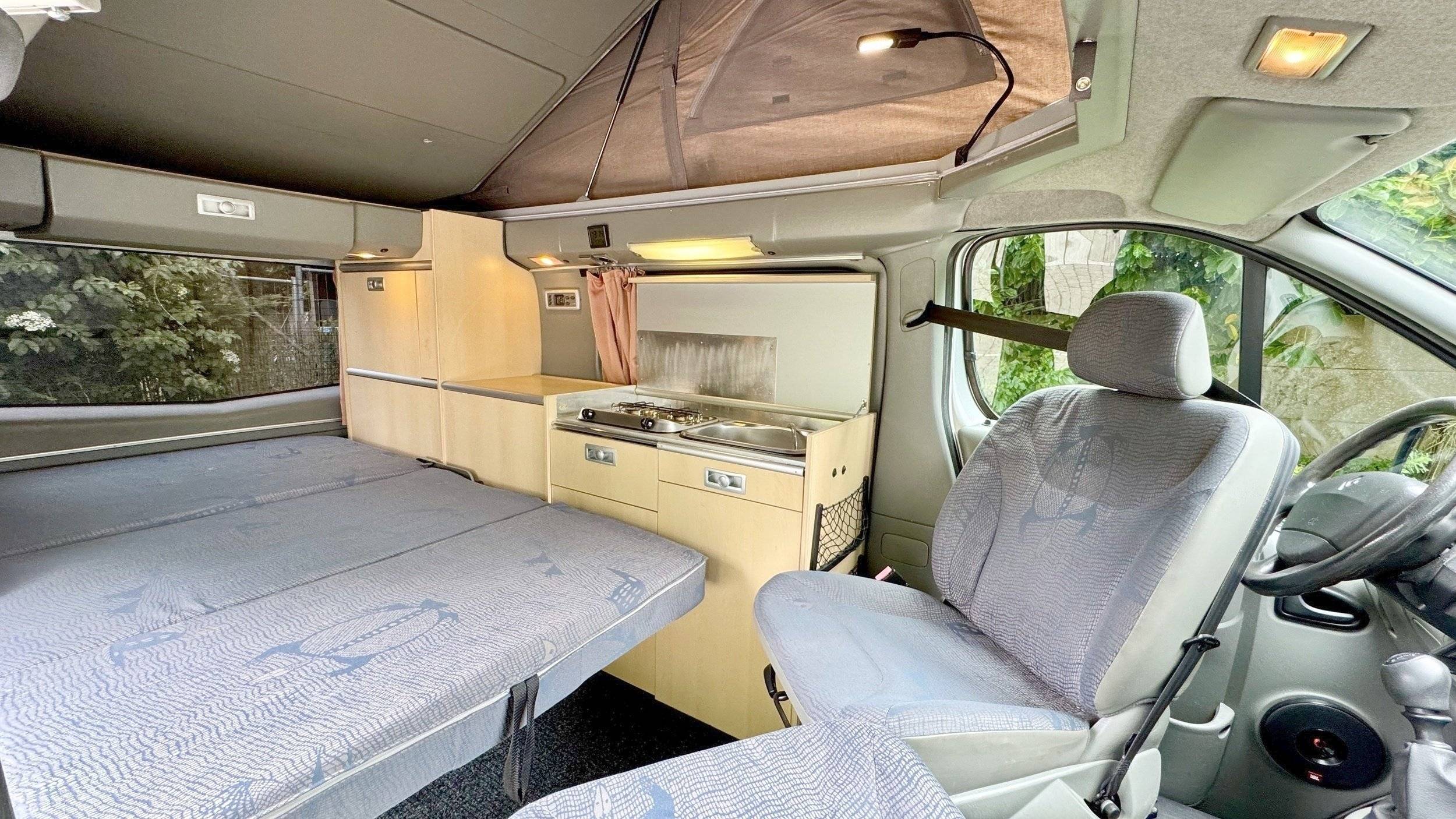 Knaus Trafic 2,5 l 150 ch