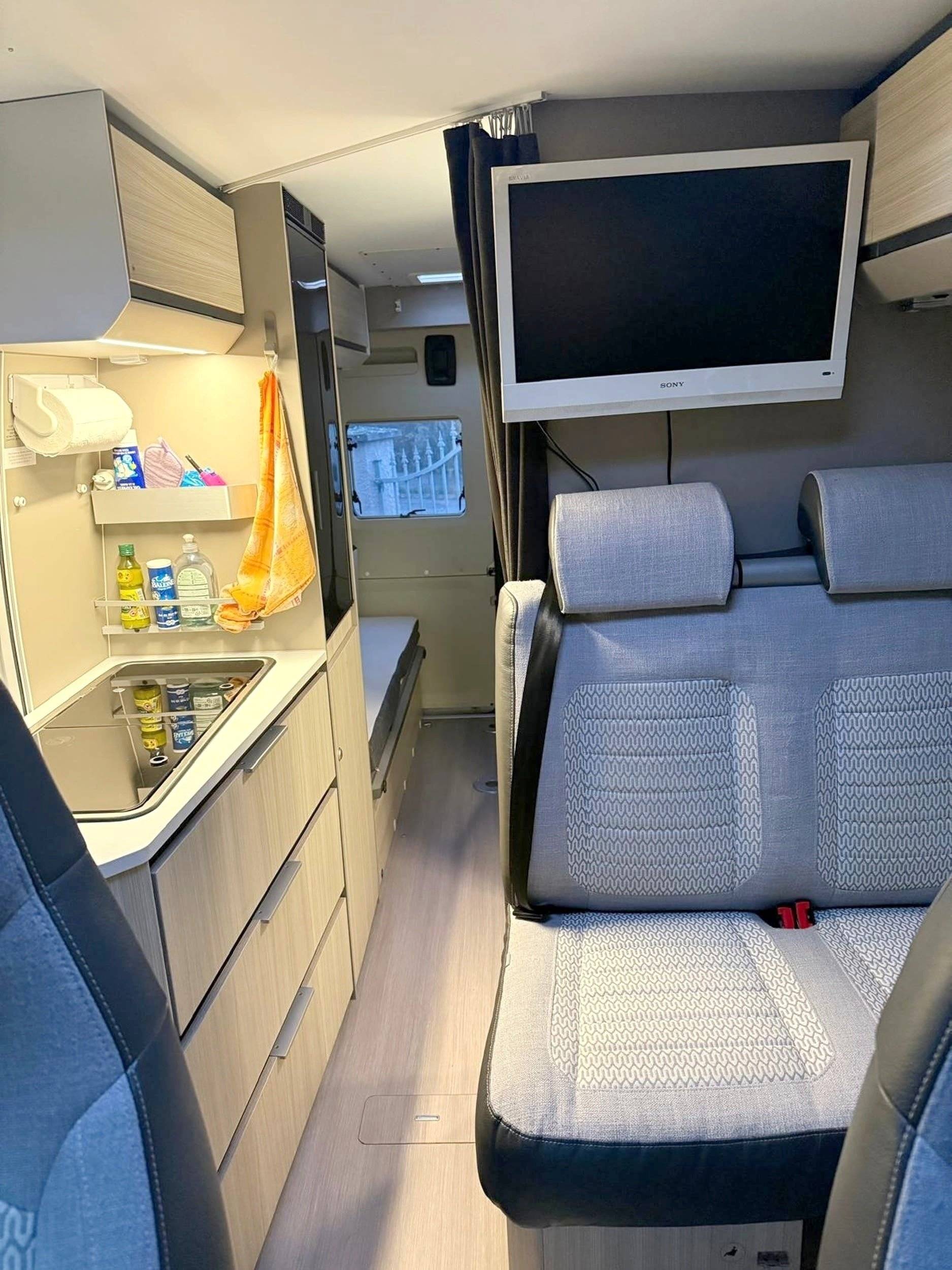 Adria ADRIA TWIN 600 SPB FAMILY PLUS