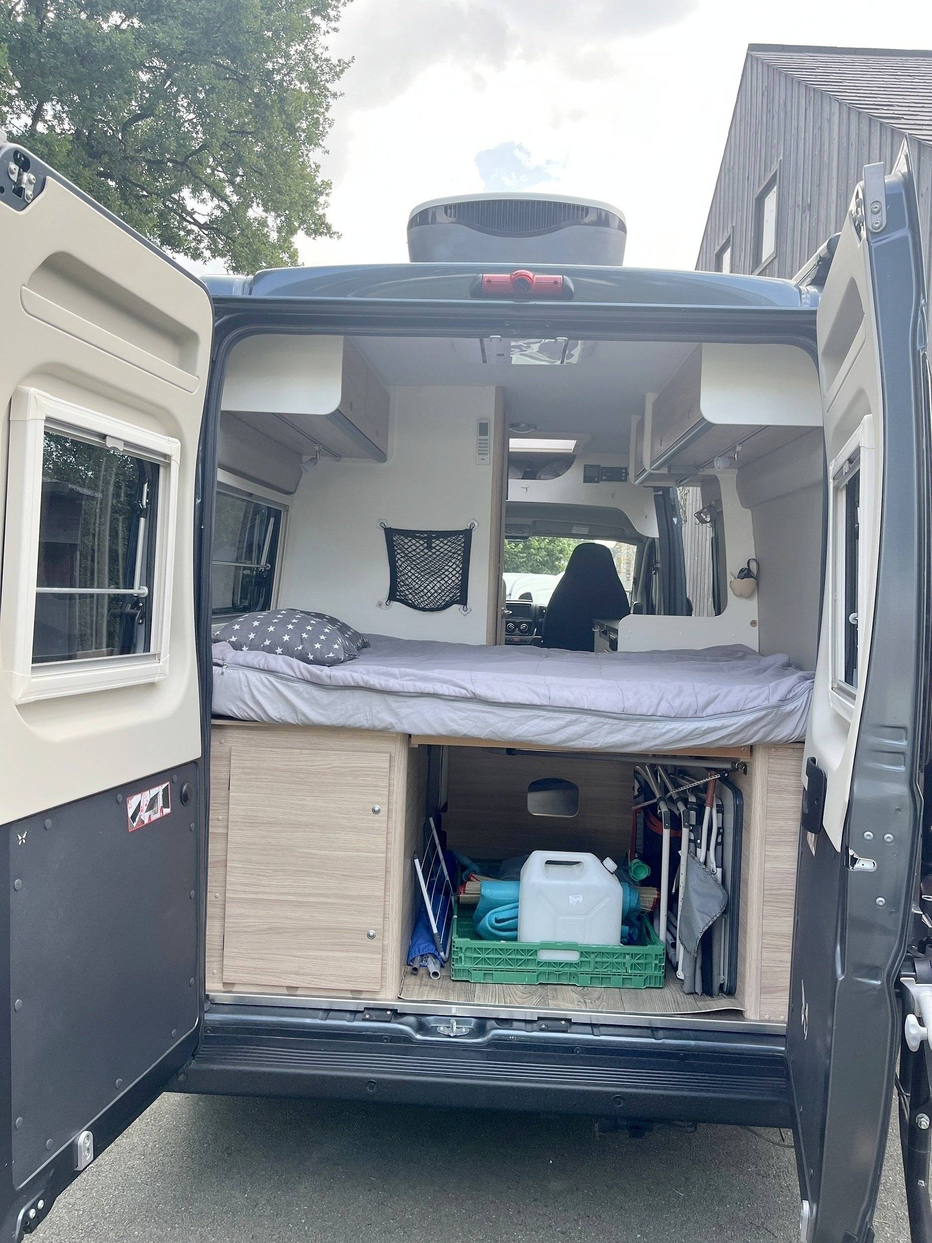 slaapplaatsen Fiat Ducato 2,3 l Multijet 130 ch. - Yescapa