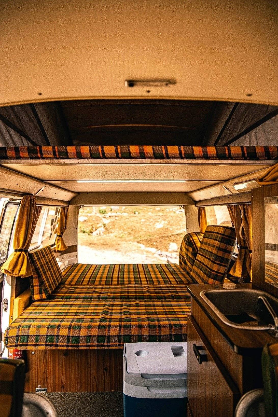 Couchages Volkswagen Combi - Yescapa