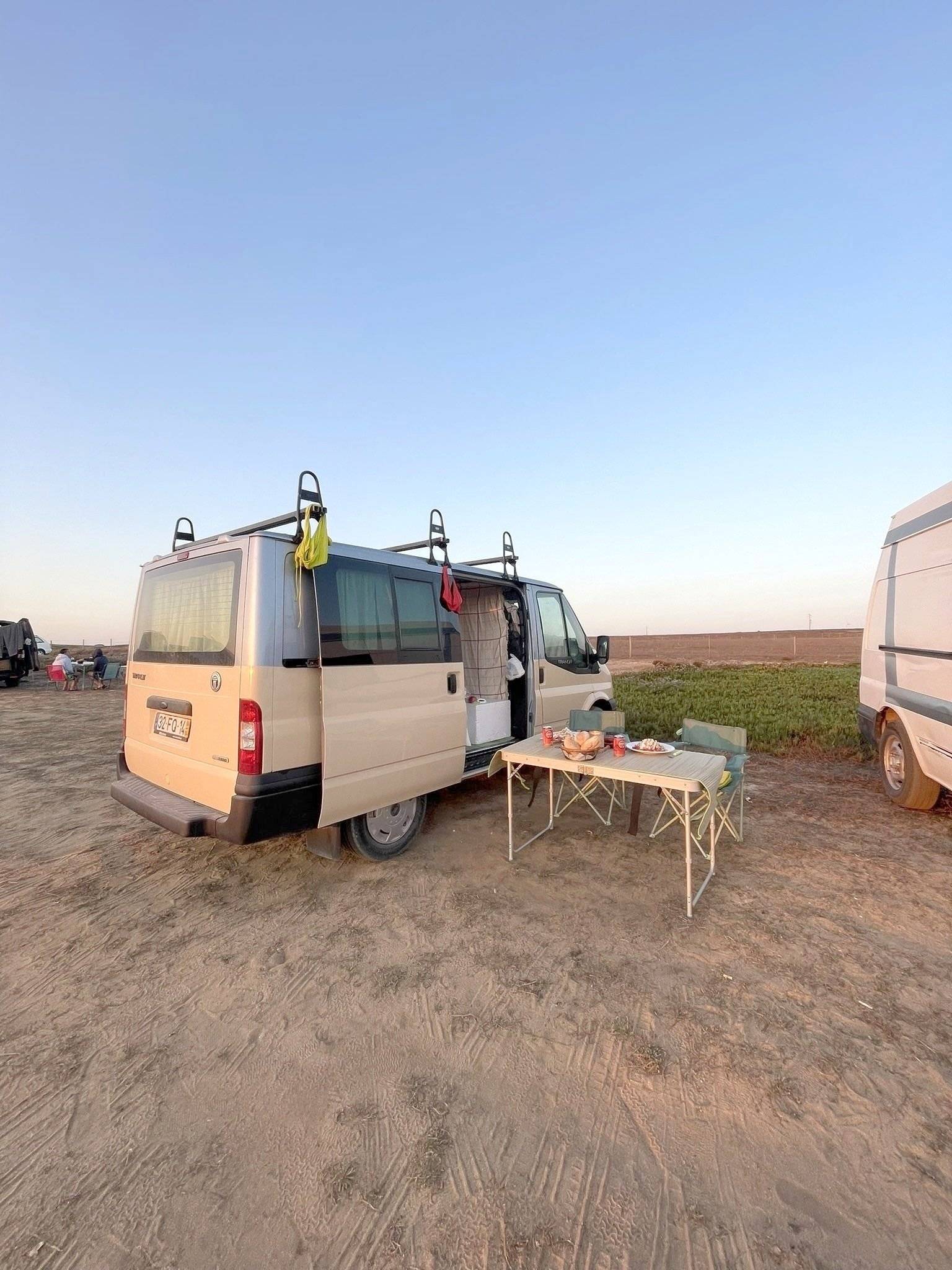 Custo Van Transporter