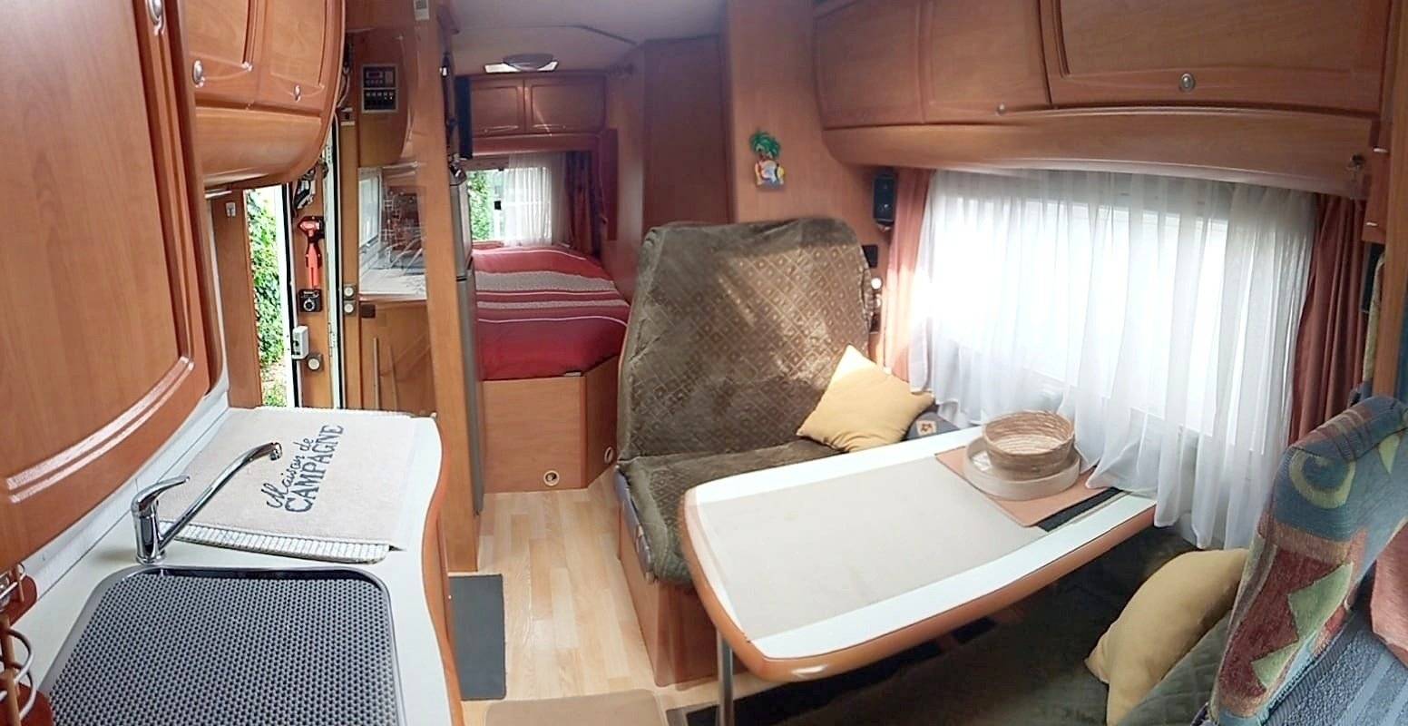 Comedor Fiat Ducato 2.8 JTD - Yescapa