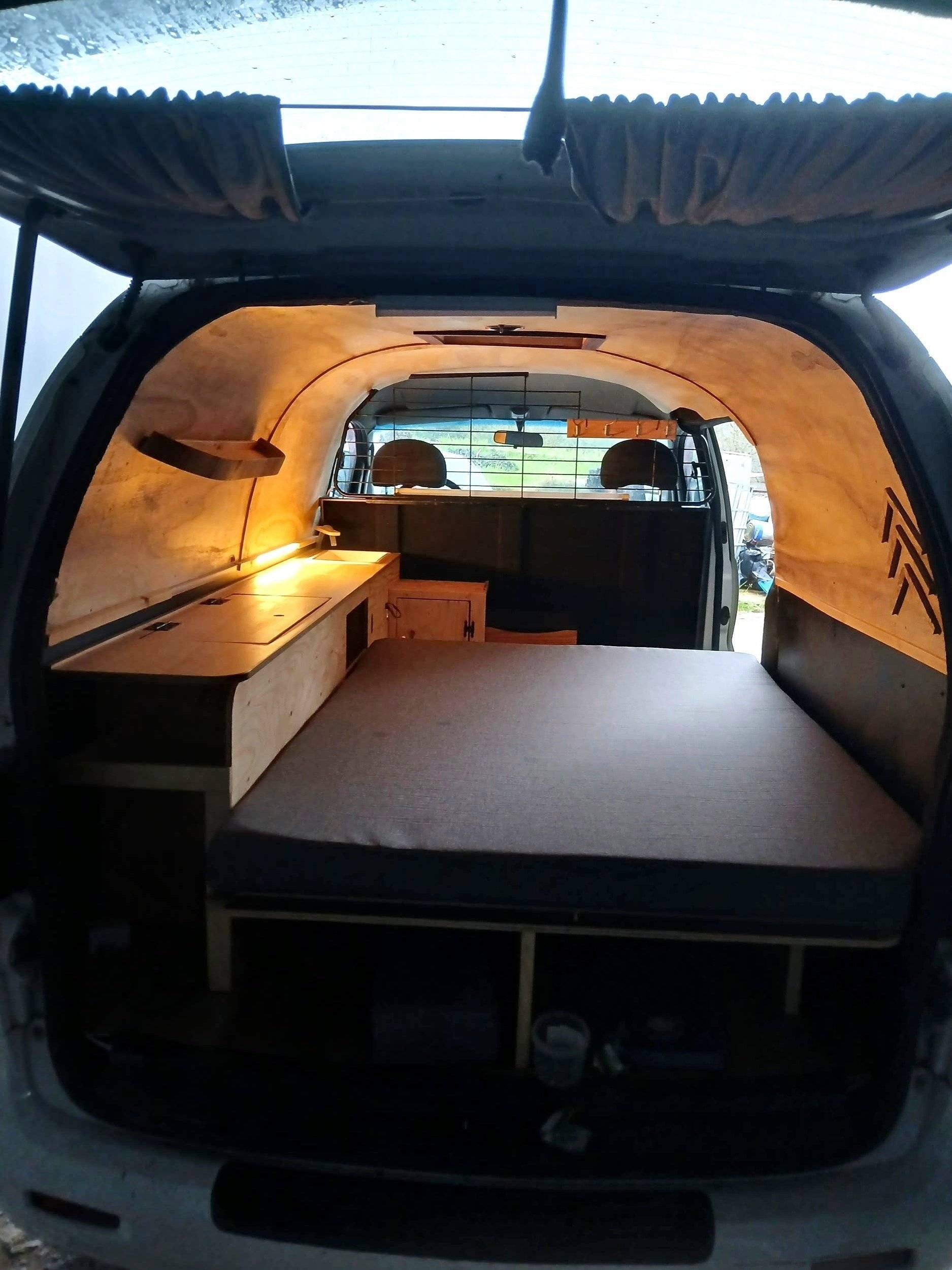 Couchages Hyundai H1 - Yescapa