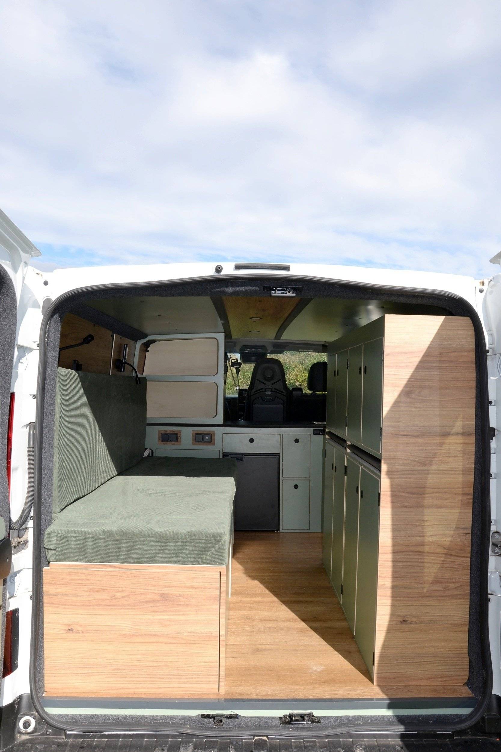 Meublavan Nissan Primastar