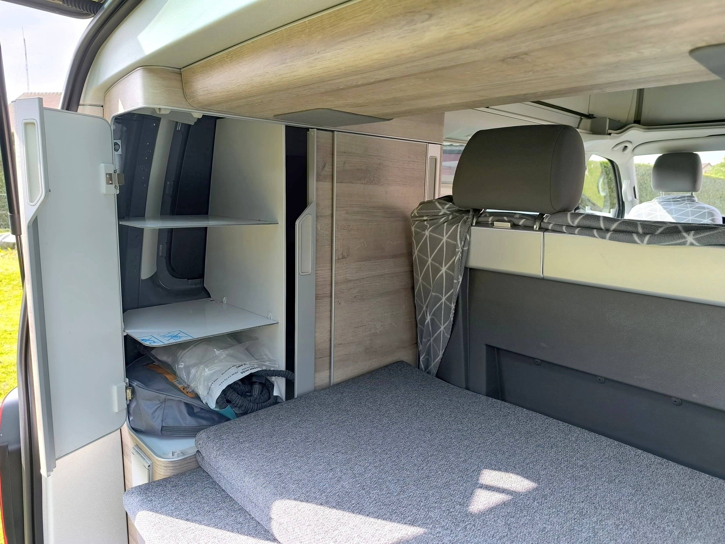 Volkswagen T6.1 California Edition