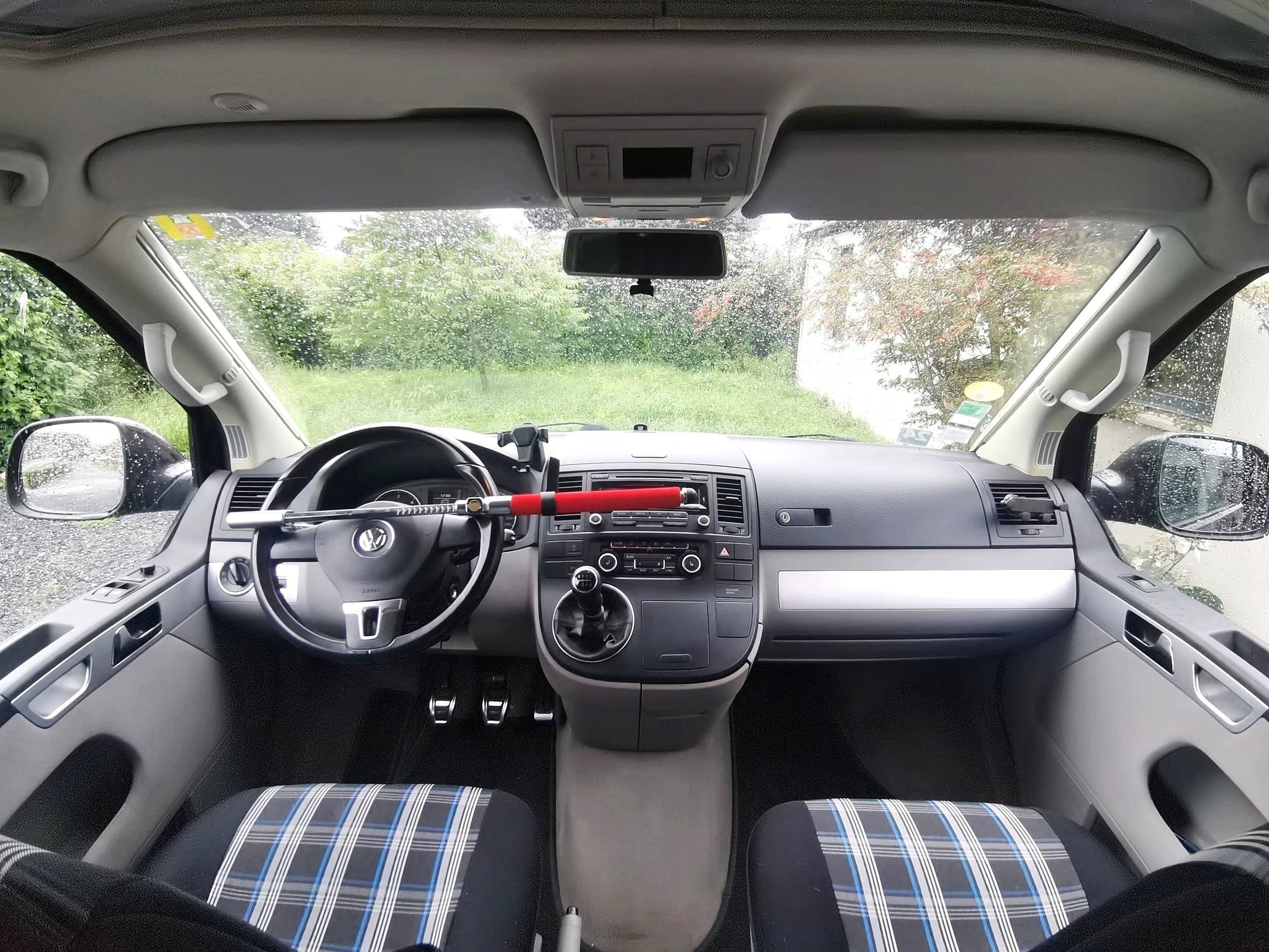 Westfalia Volkswagen T5 California 140ch