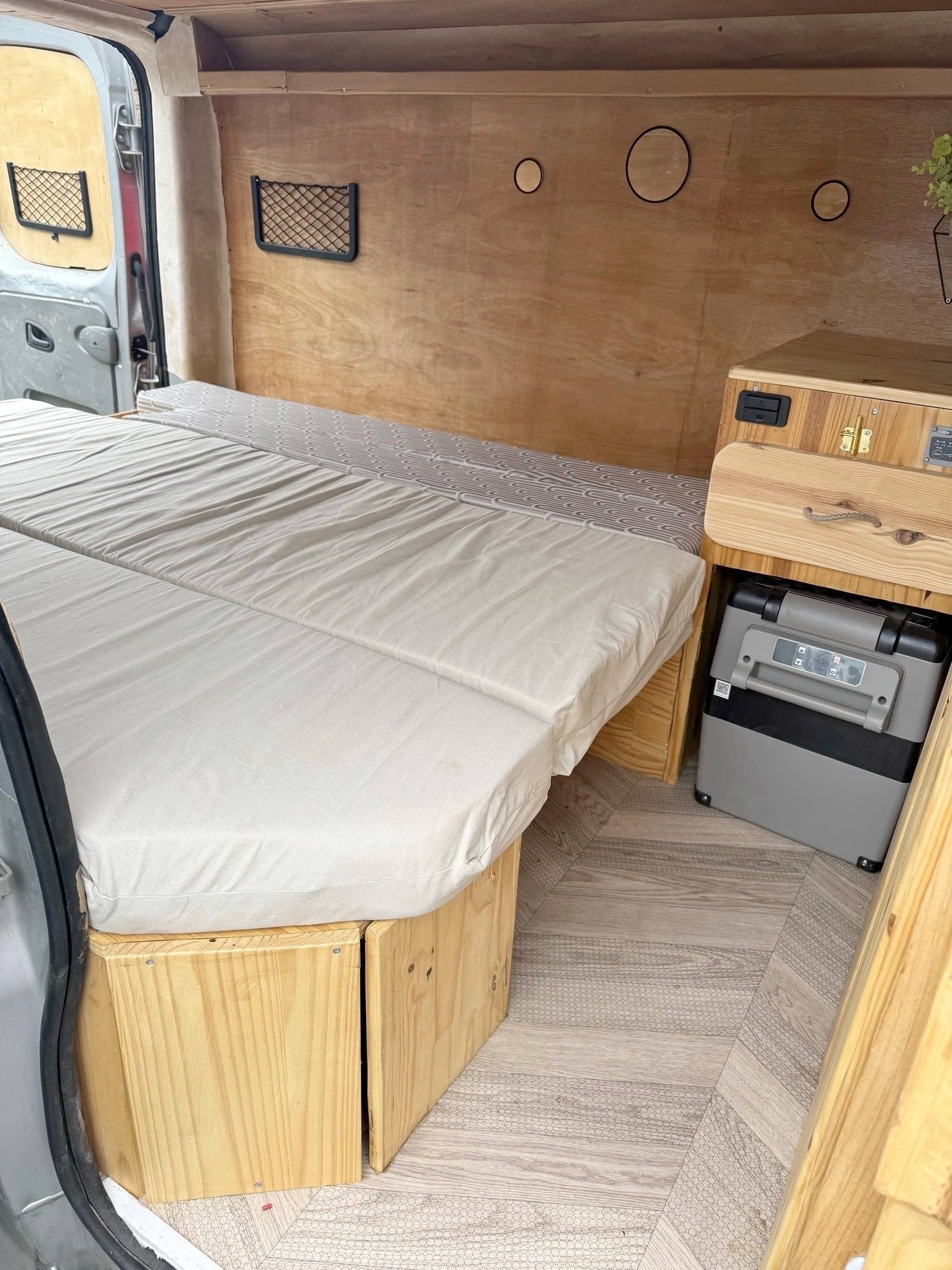 Renault Trafic L2H1 2 l 120 ch