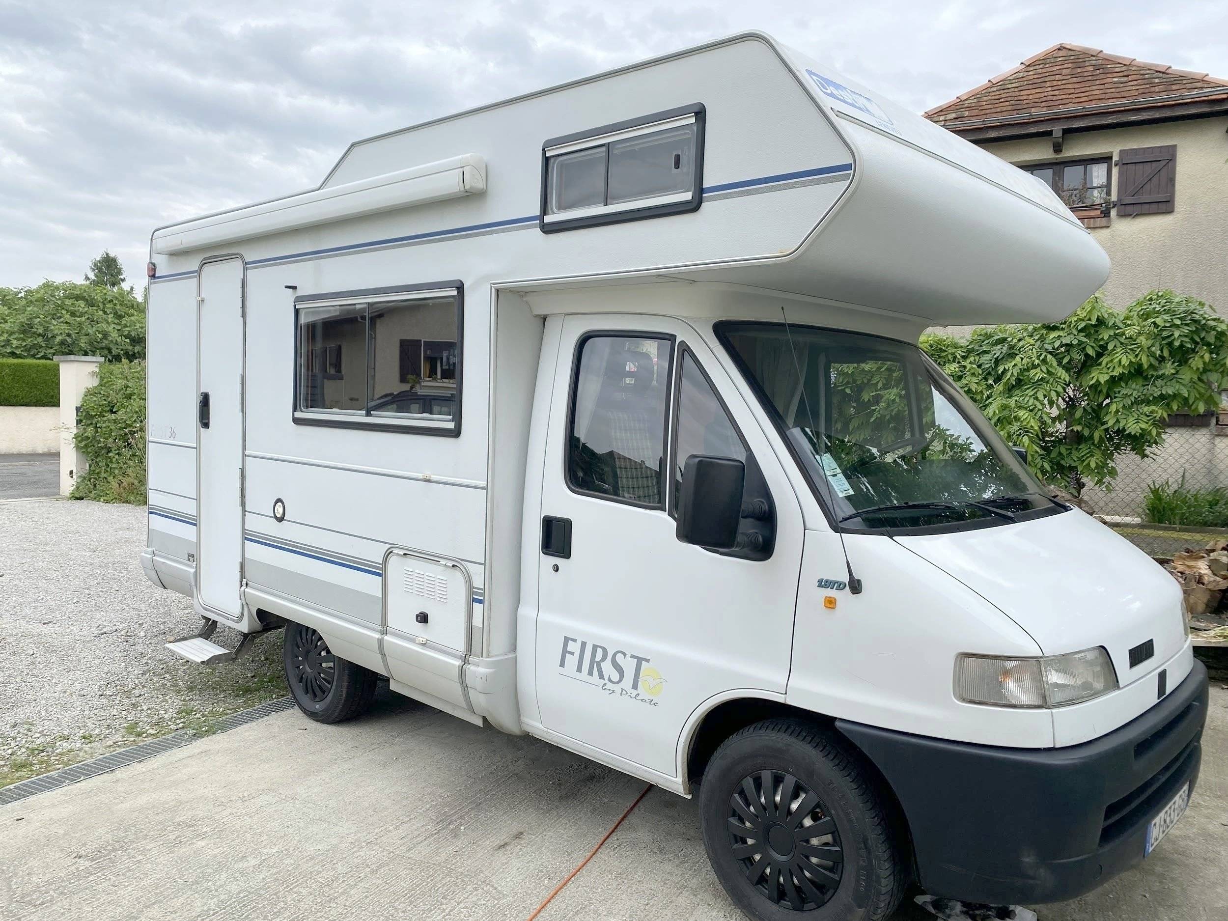 Vista de 3/4 Fiat - Yescapa