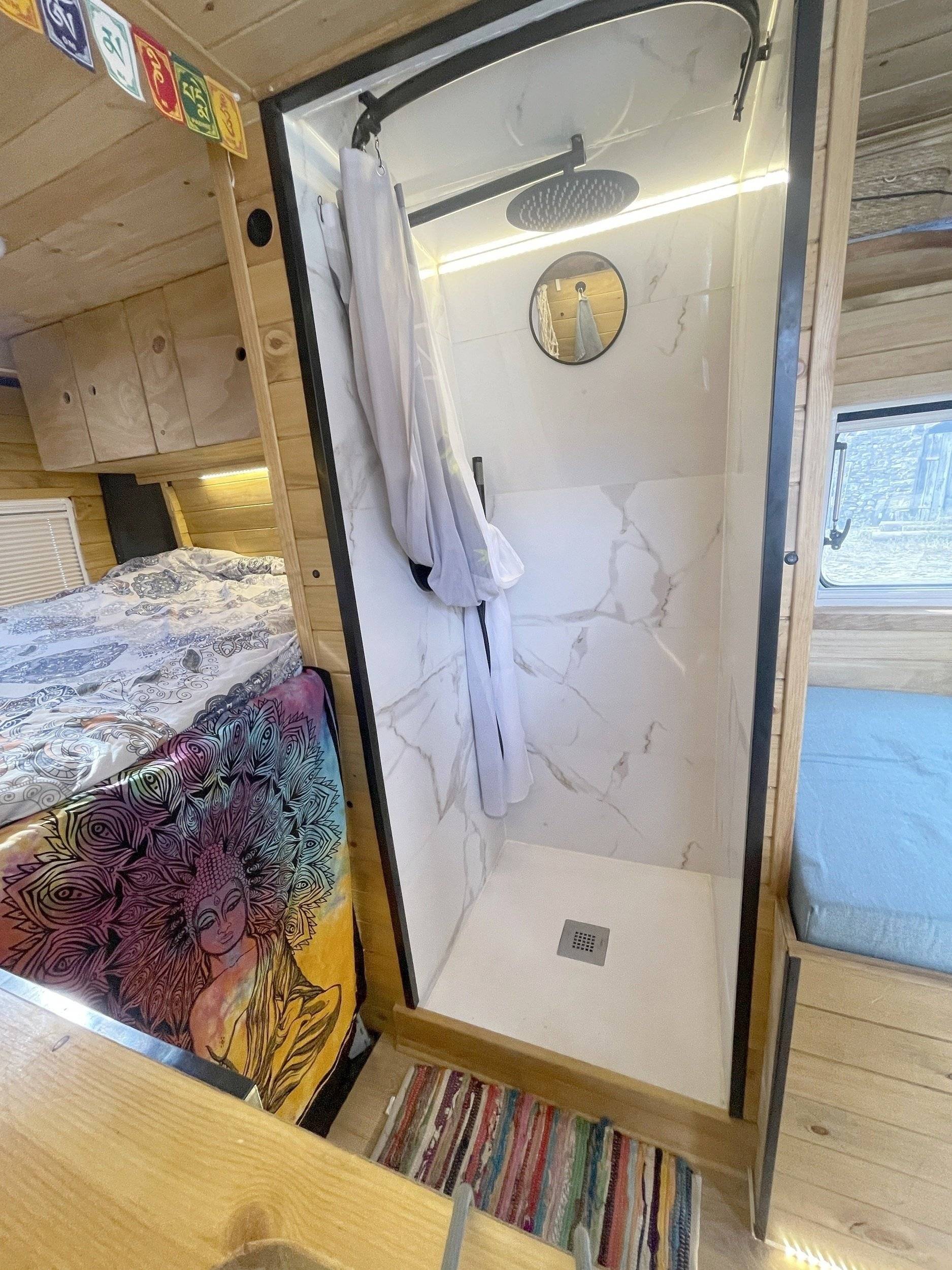 Slaapplaatsen Fiat Ducato 2,3 l 130 ch - Yescapa