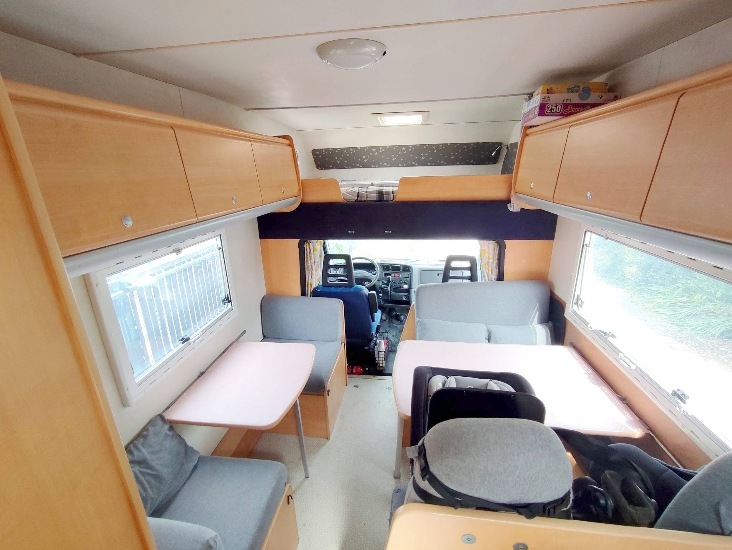 Eethoek Fiat Ducato 2,8 JTD - Yescapa