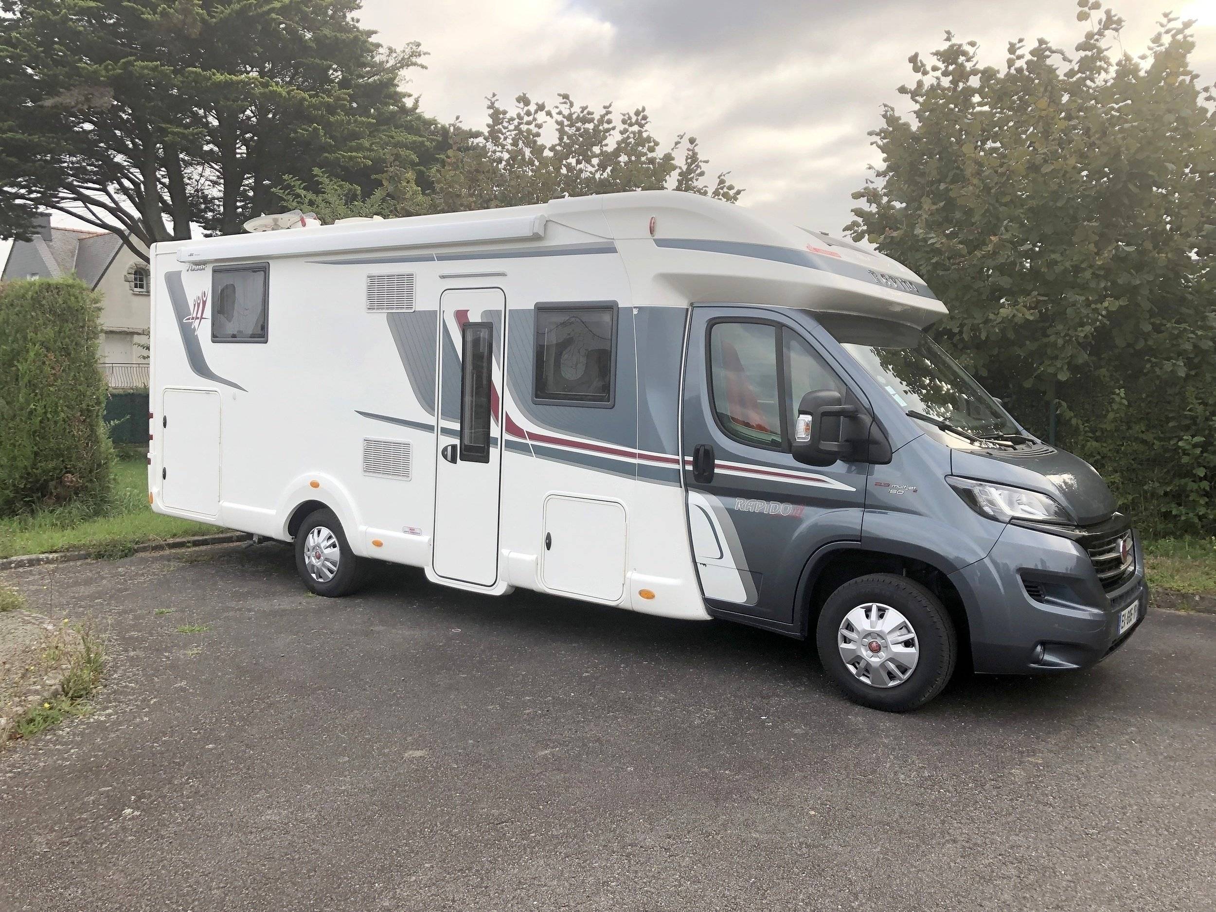 Rapido Rapido 7096 F