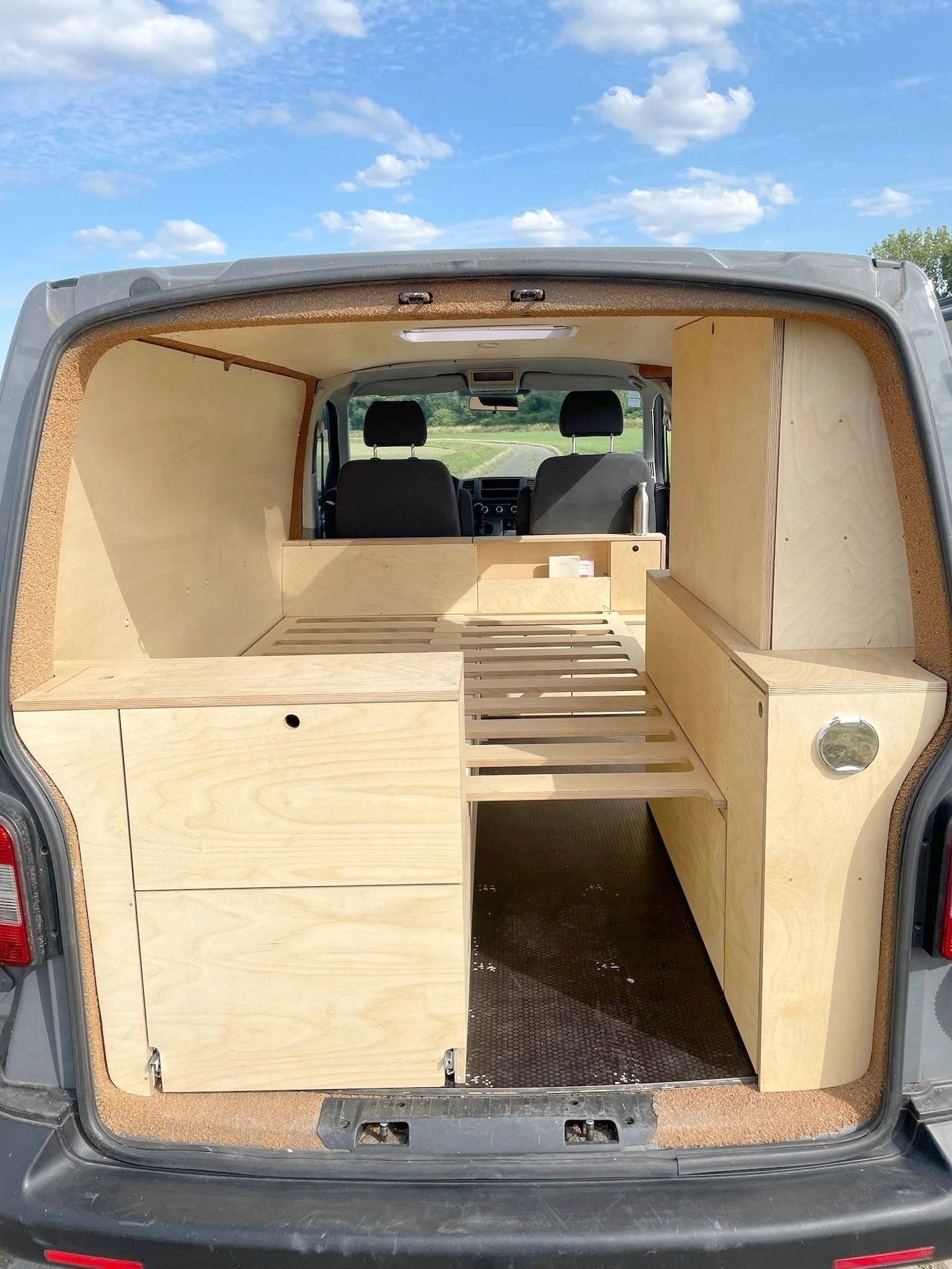 Couchages Volkswagen Volkswagen T5 transporter - Yescapa