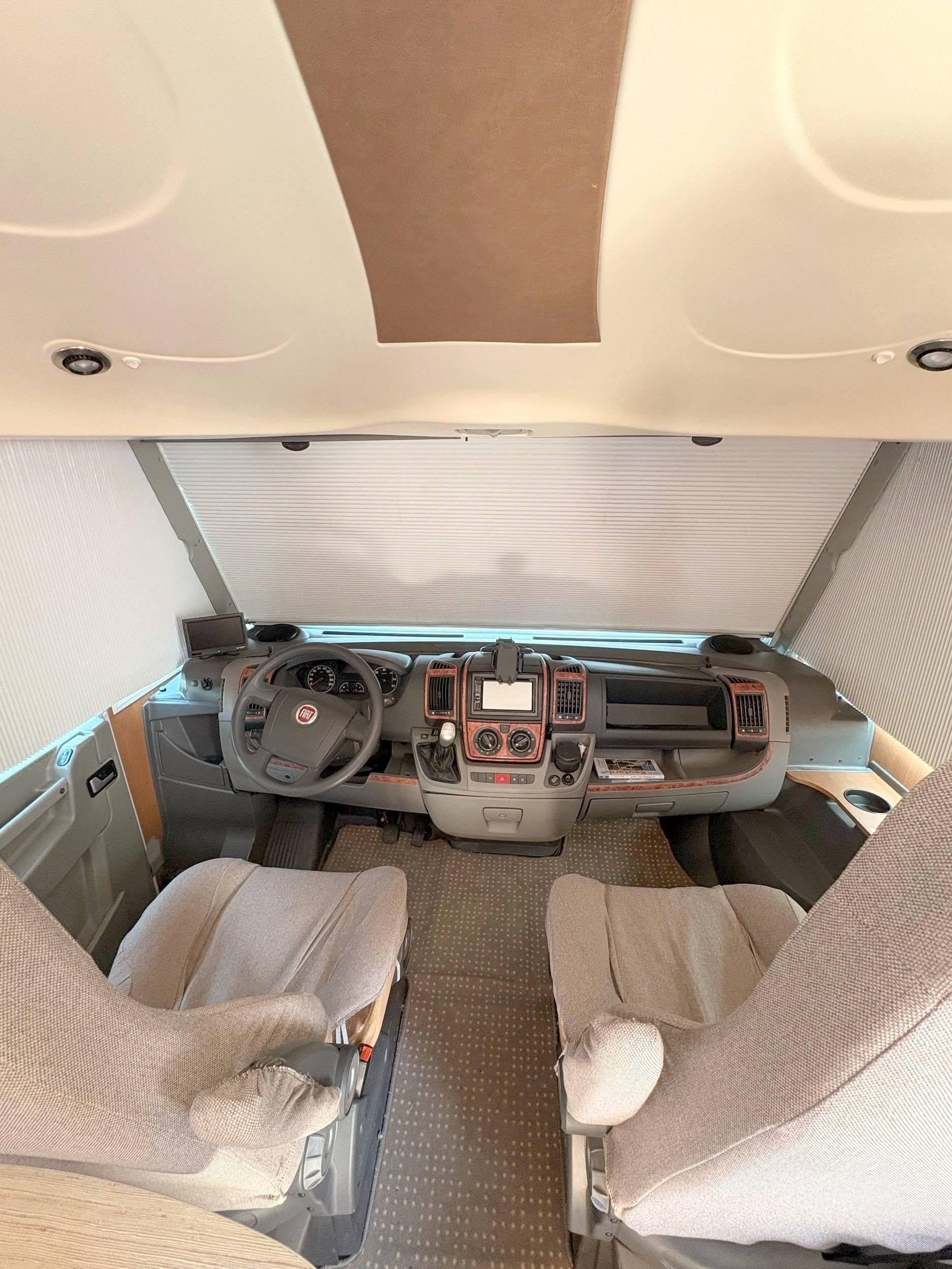 Pilote G740 Lca