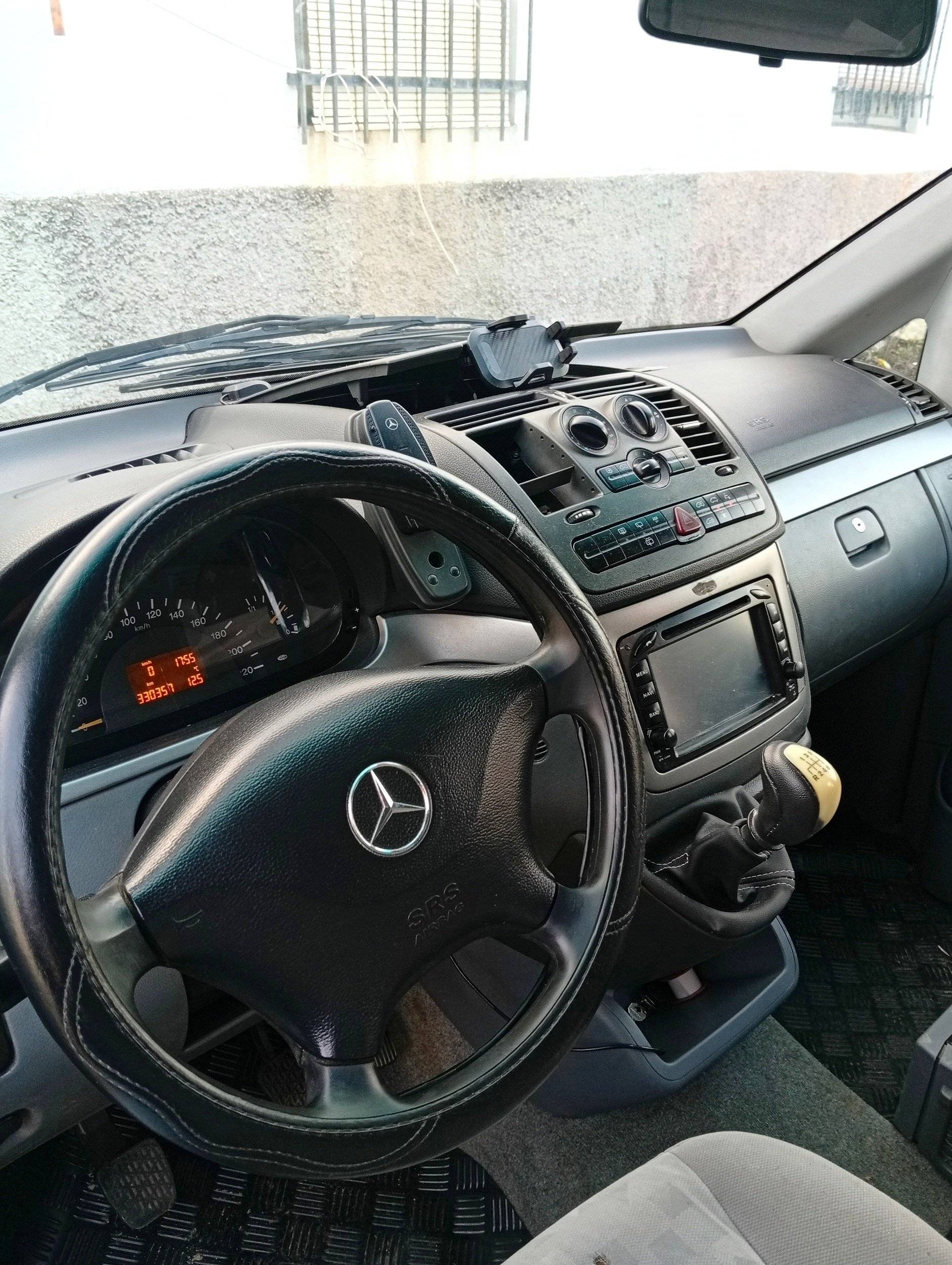 Cabina di guida Mercedes Mercedes - Yescapa