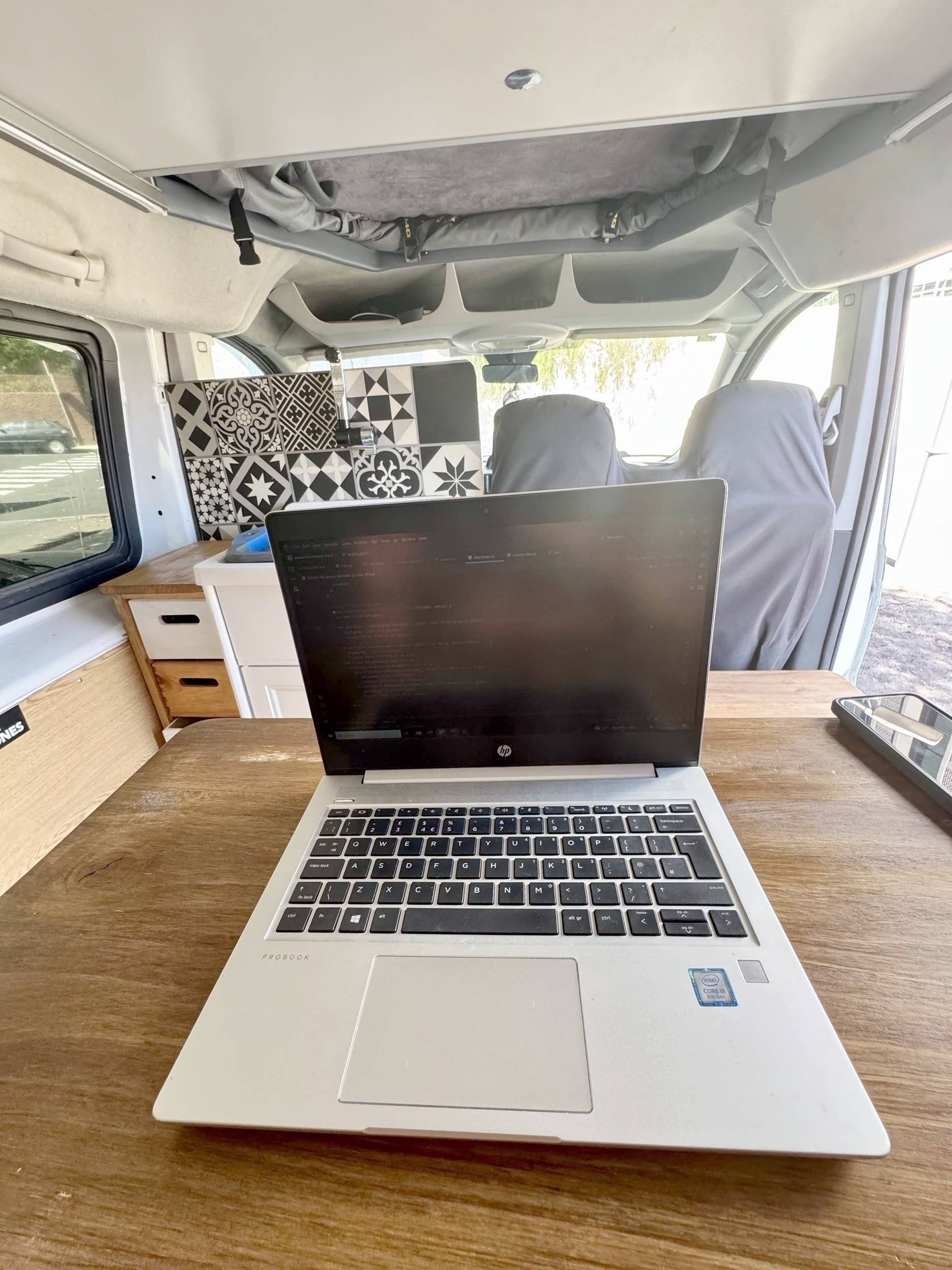 Coin repas Peugeot Peugeot expert Teepee - Yescapa