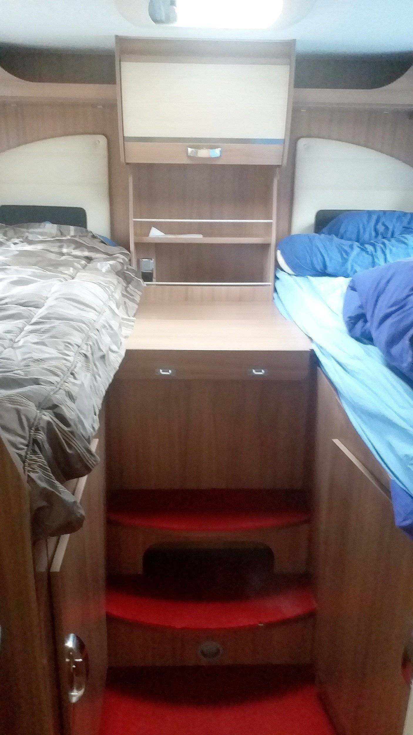 Couchages Fiat Ducato 2,3 l 150 ch - Yescapa