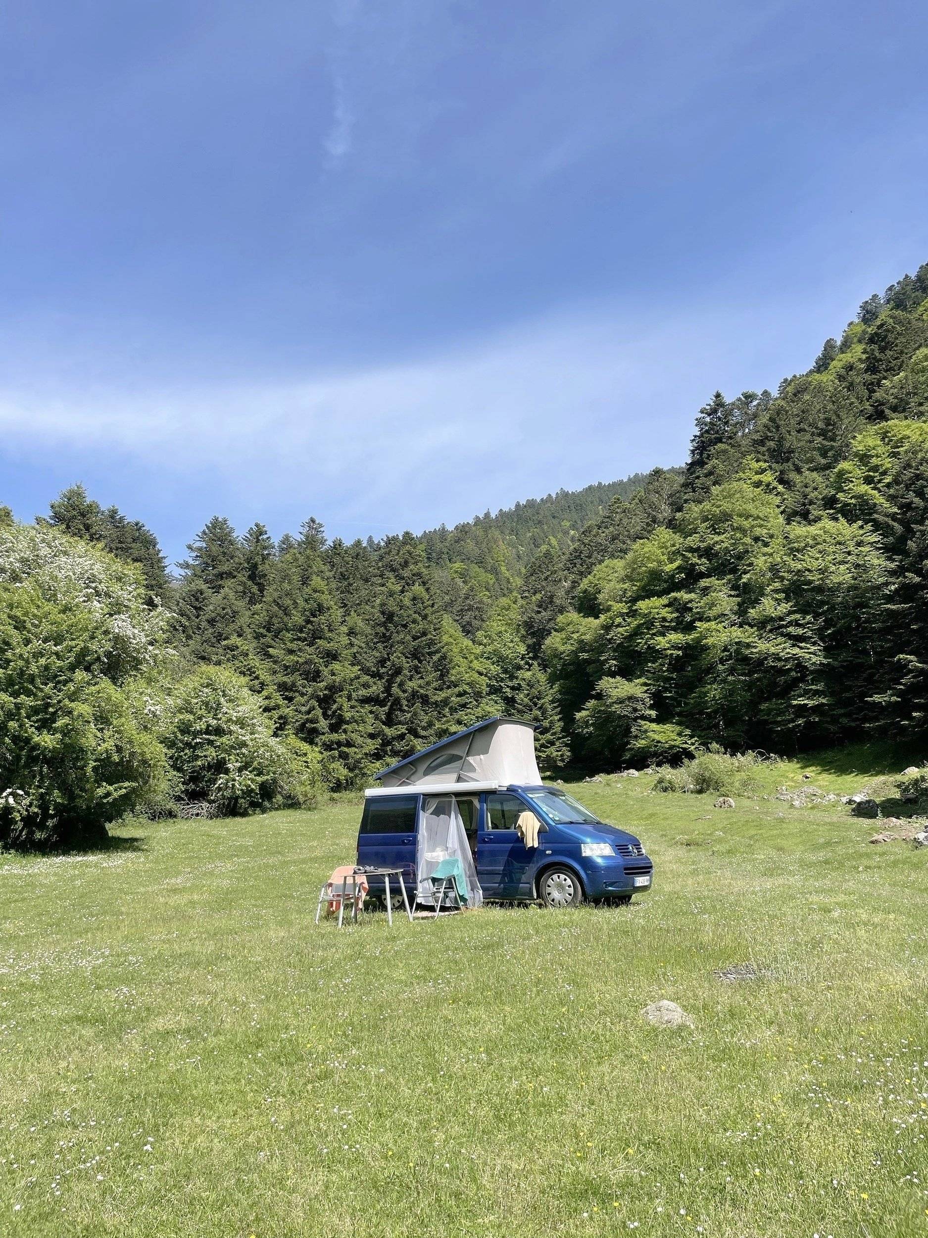 Voorkant 3/4 Volkswagen California T5 - Yescapa