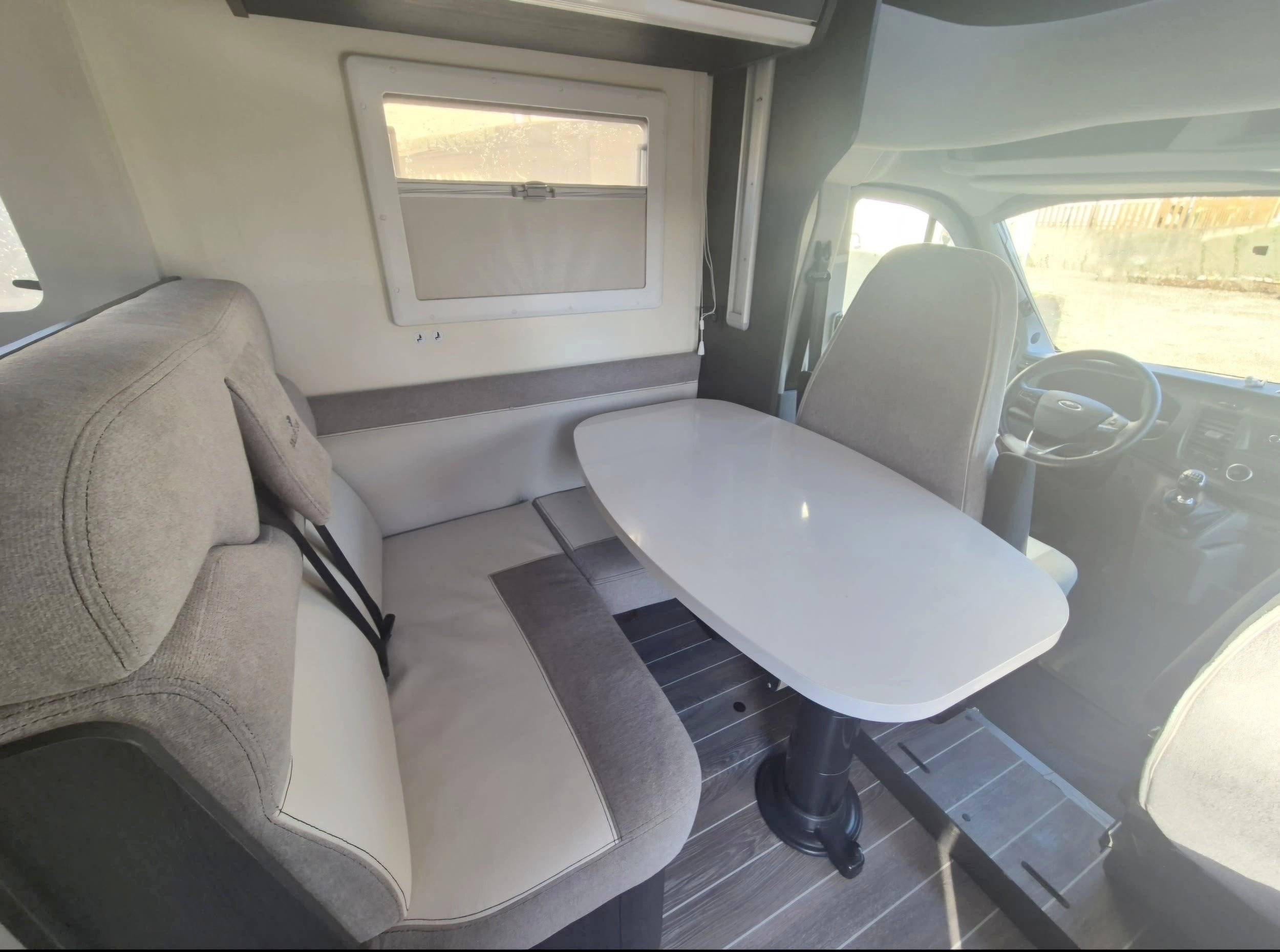 Essecke Ford Roller Team Kronos 284 tl - Yescapa