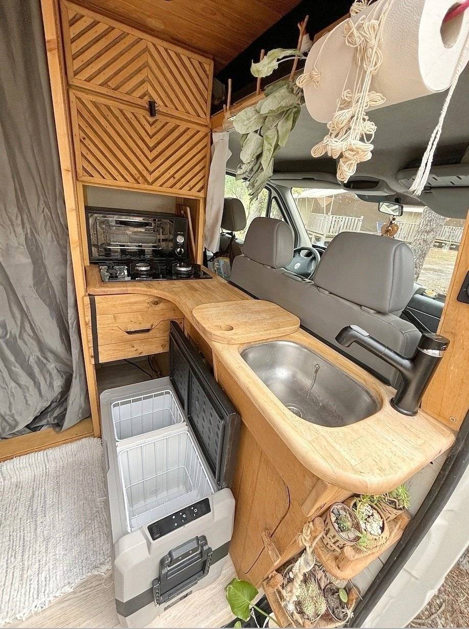 Kochnische Volkswagen volkswagen Crafter 2.0 TDI - Yescapa