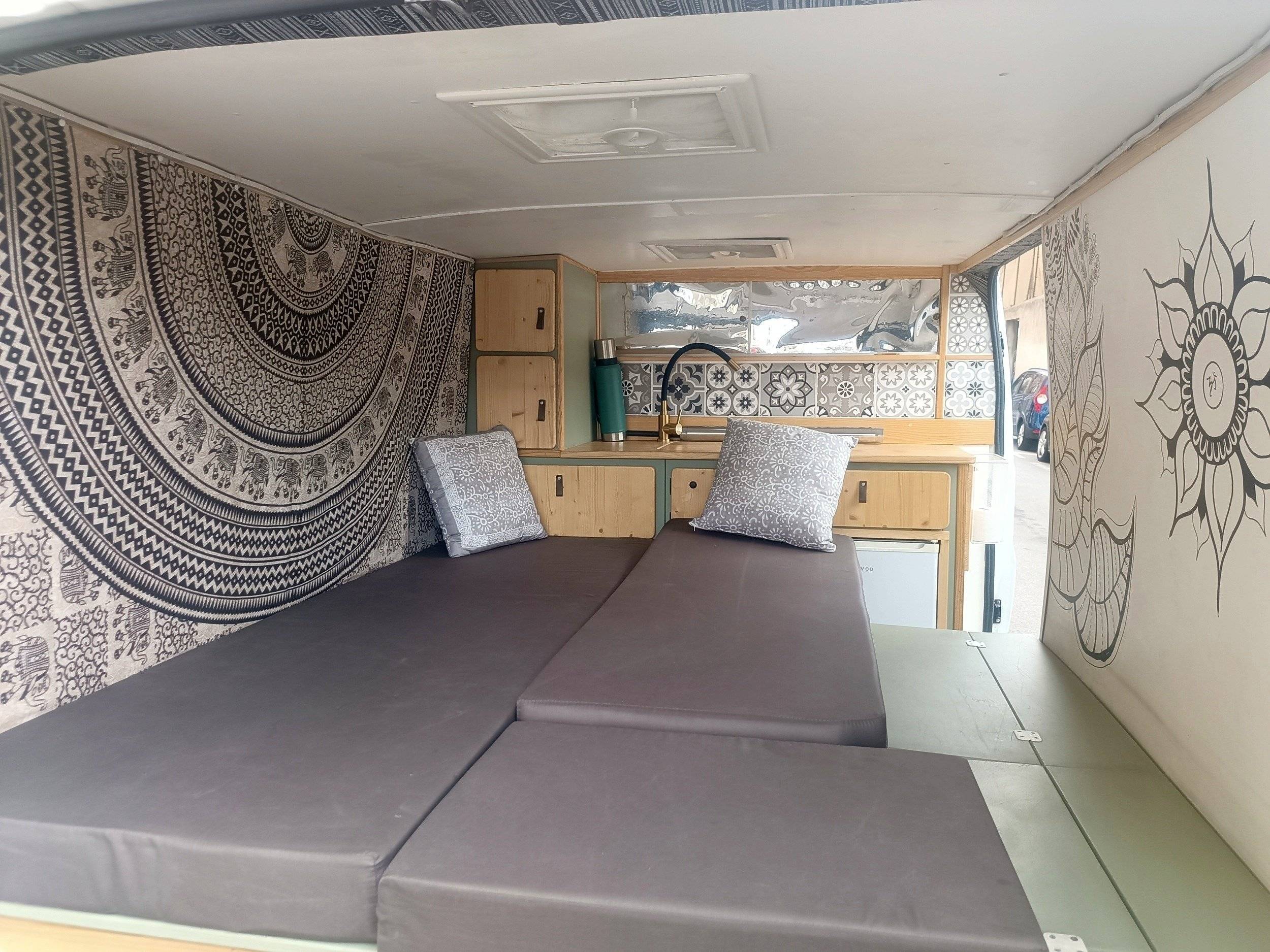 Sun Living Transit 2,0 l 115 ch