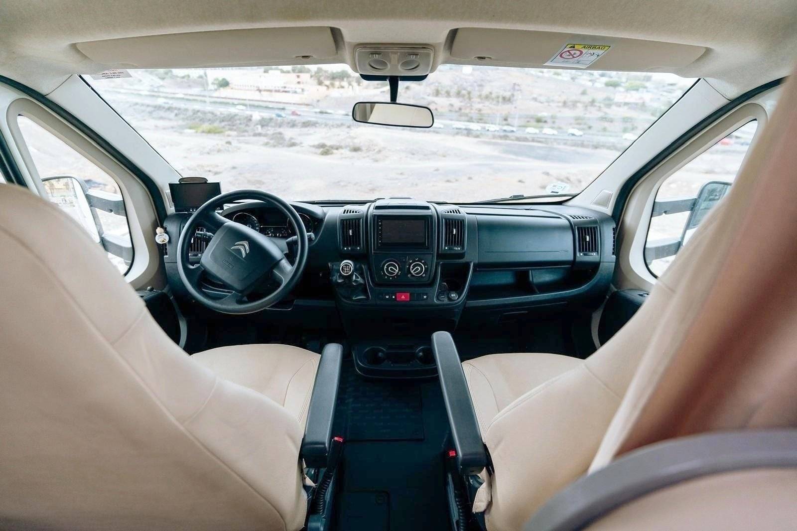 Elnagh Elnagh  Baron 22 BCN