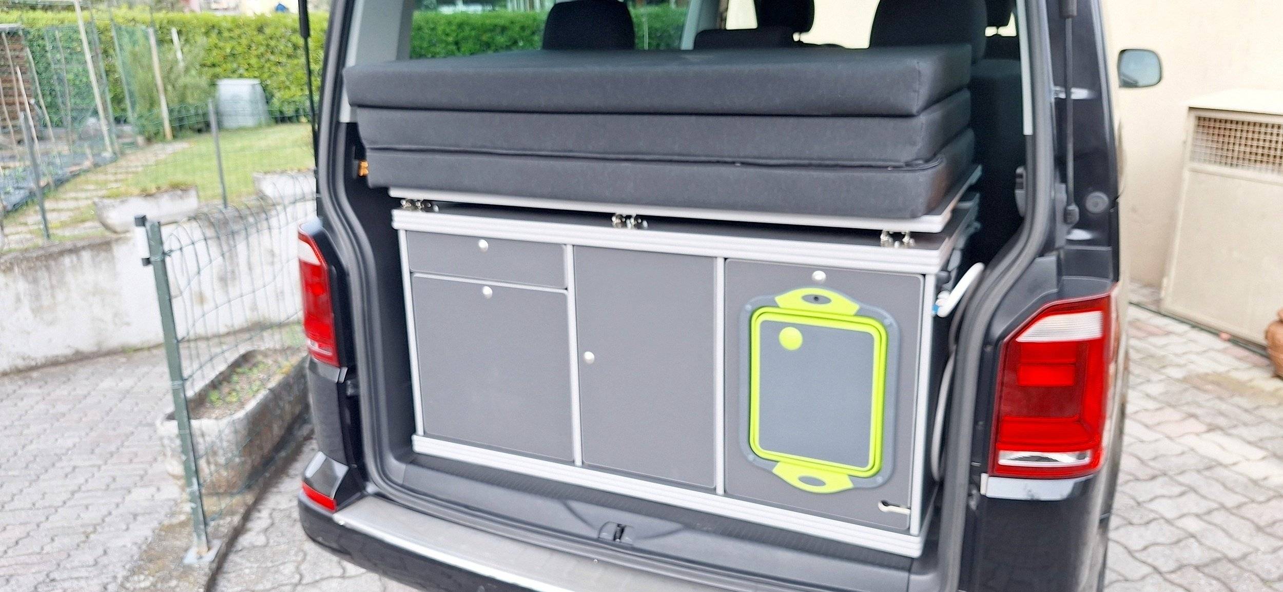 Reimo Volkswagen T6 Multivan 150CV