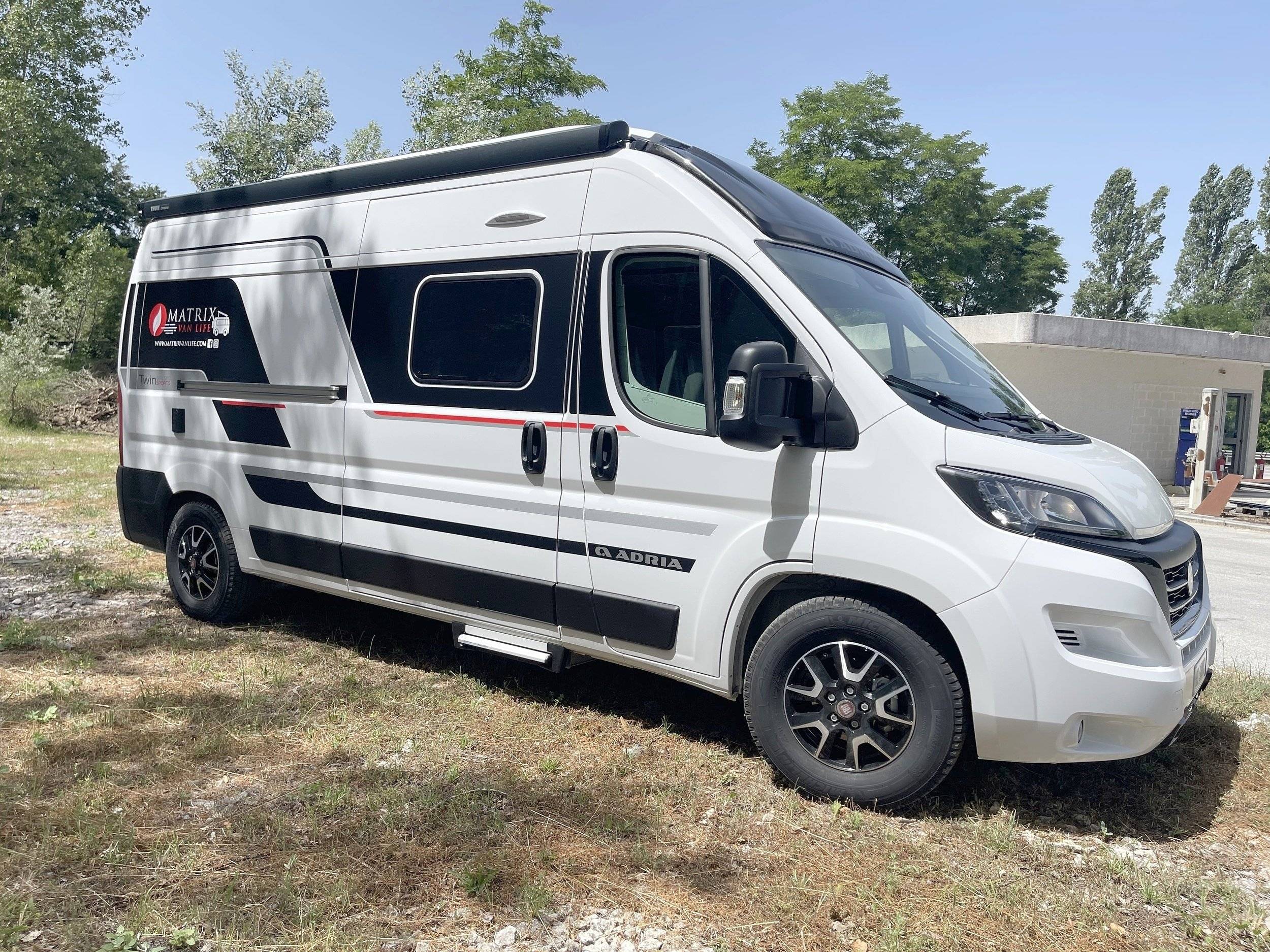 Adria Adria Twin Post 600 spb