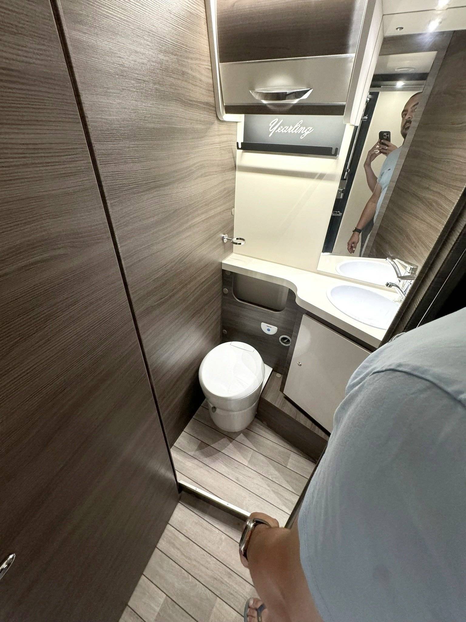 Mclouis Yearling 89G