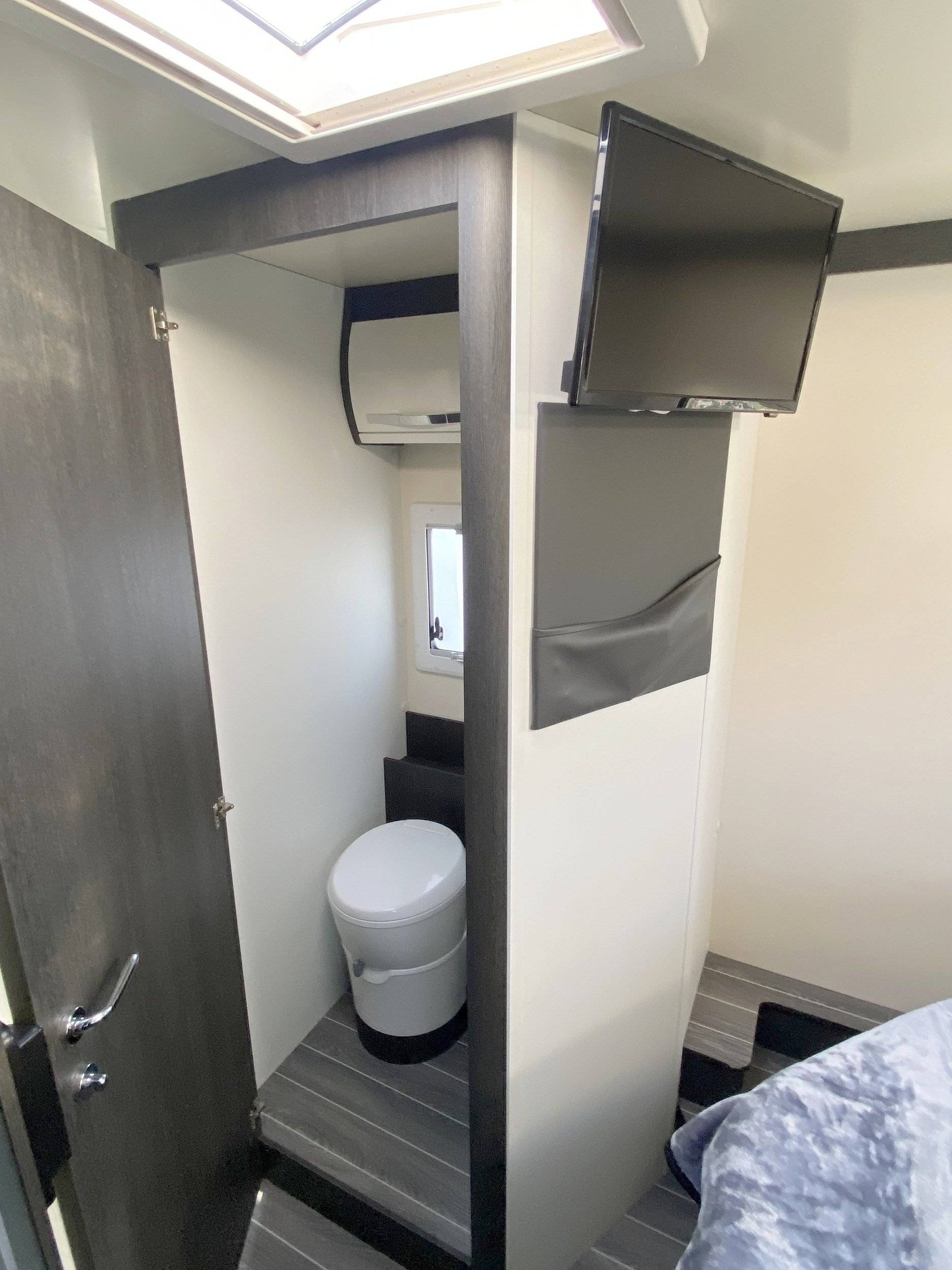 Hymercar Transit 2,0 l 130 ch