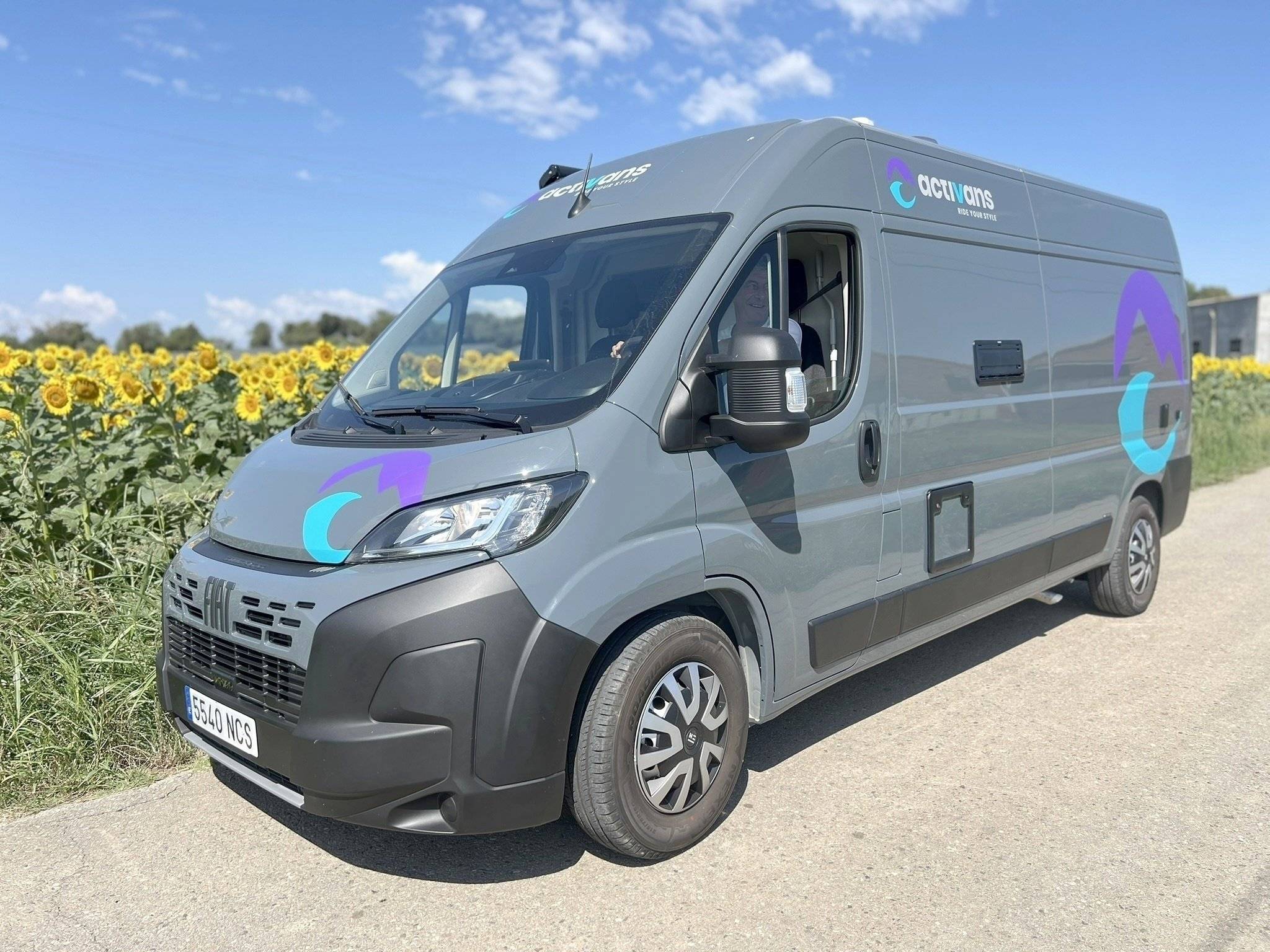 Vista de 3/4 Fiat DUCATO - Yescapa