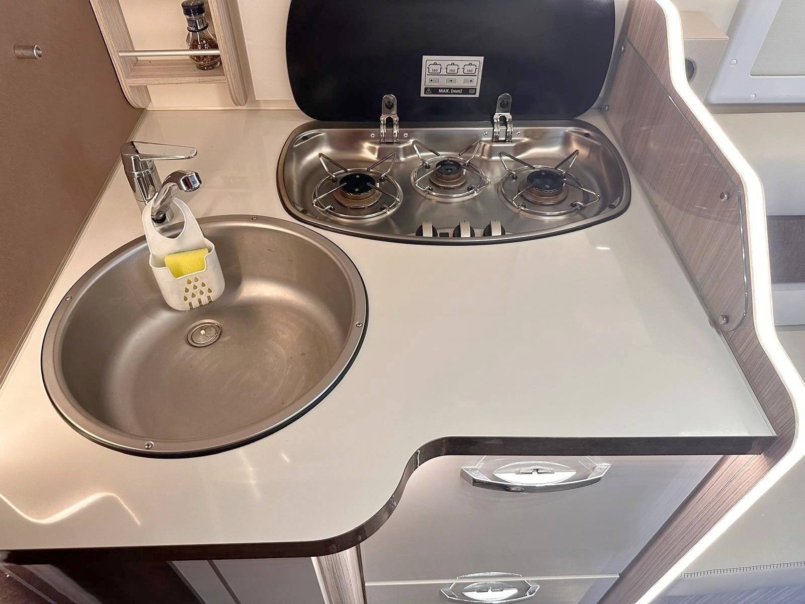 Elnagh T-loft 582
