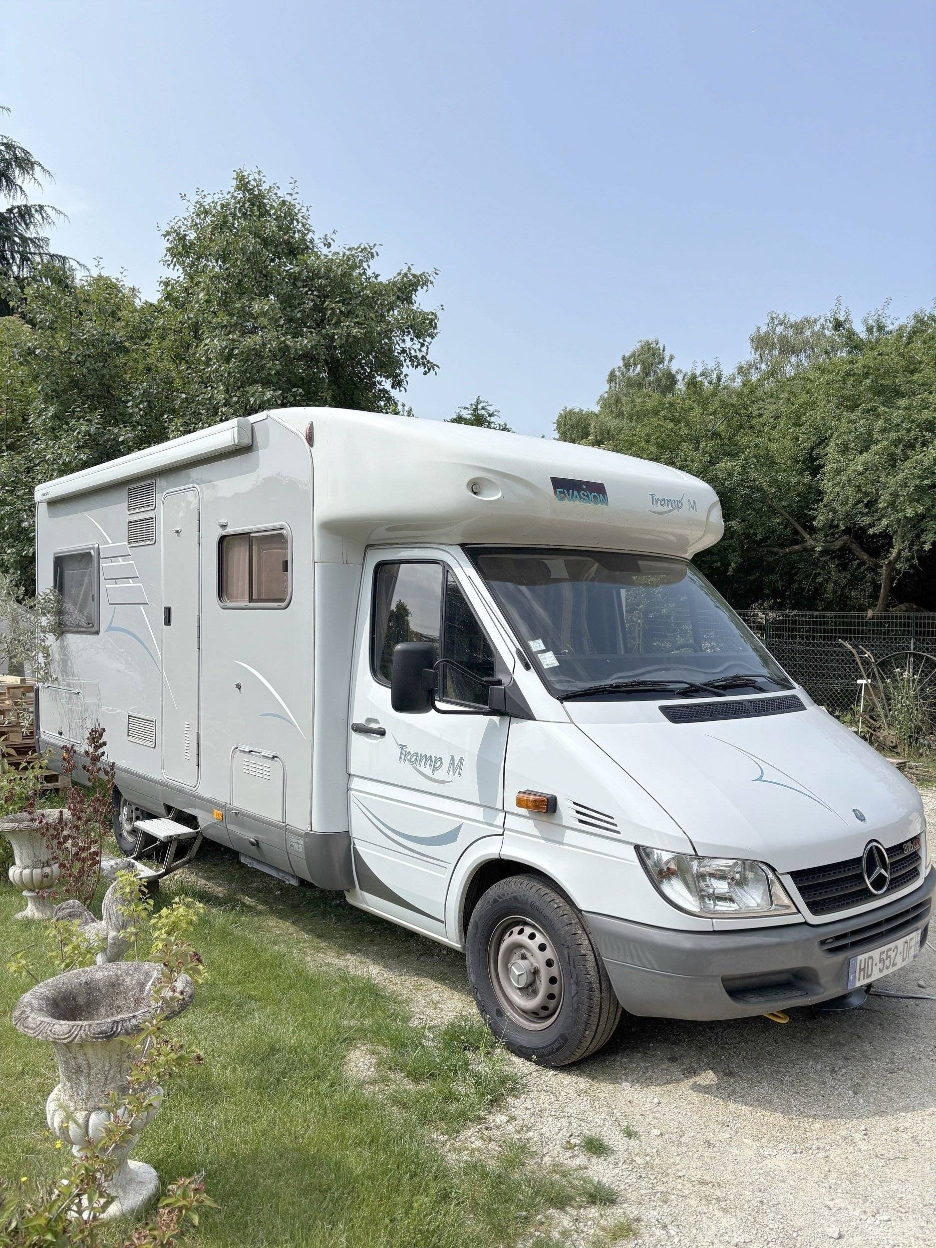 Hymer 2,15 l 163 ch