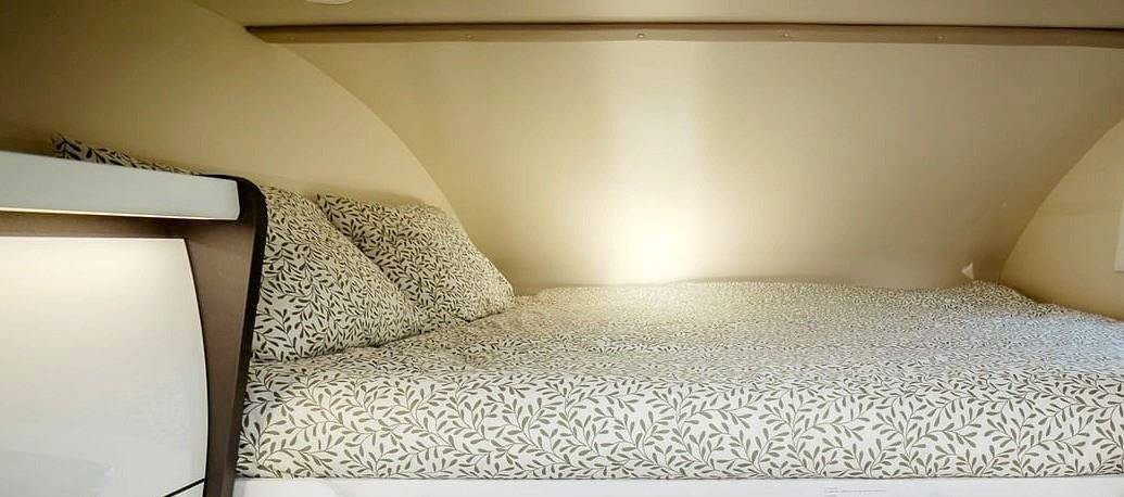 Plazas en cama Ford - Yescapa