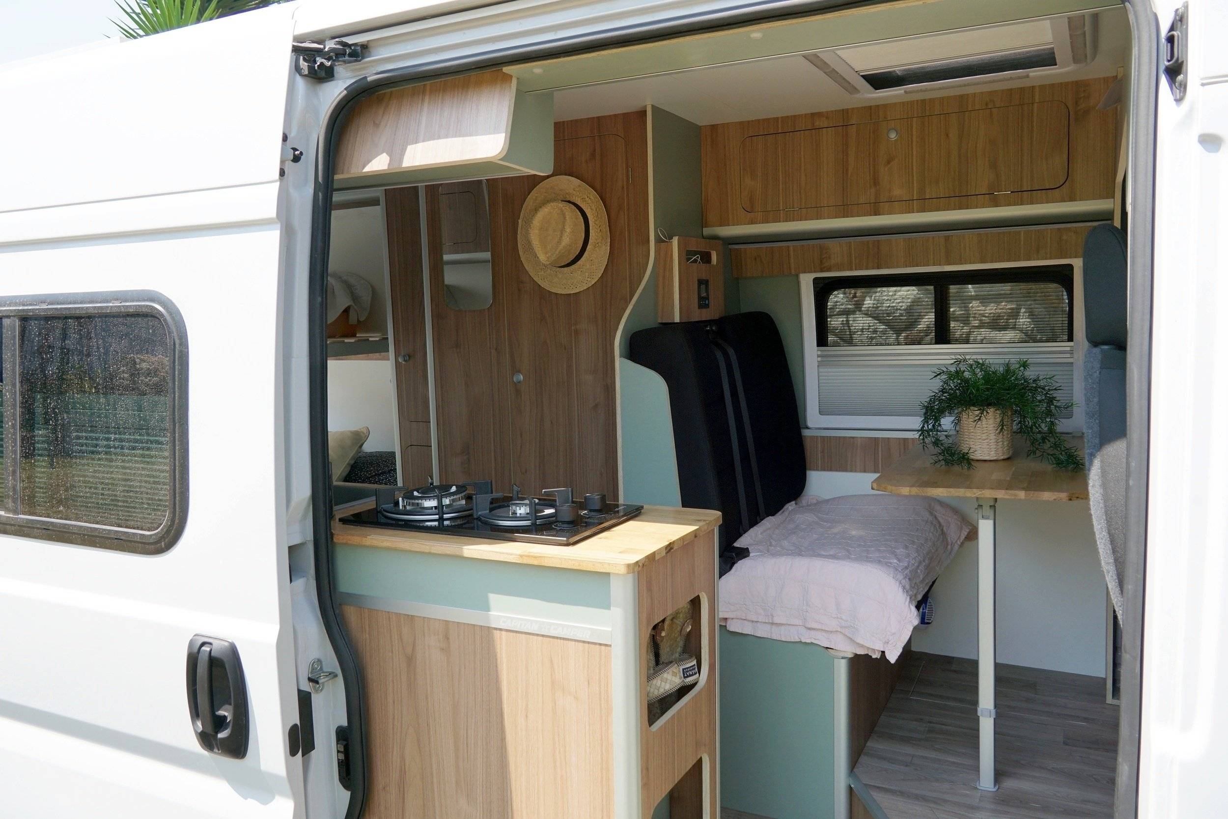 Comedor Fiat Ducato 140 cv - Yescapa